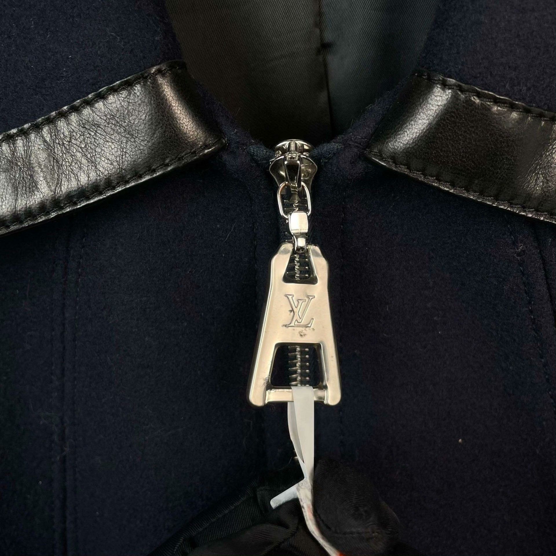 Louis Vuitton Louis Vuitton Wool Blue Coat XS Women Size XS / US 0-2 / IT 36-38 - 3 Thumbnail