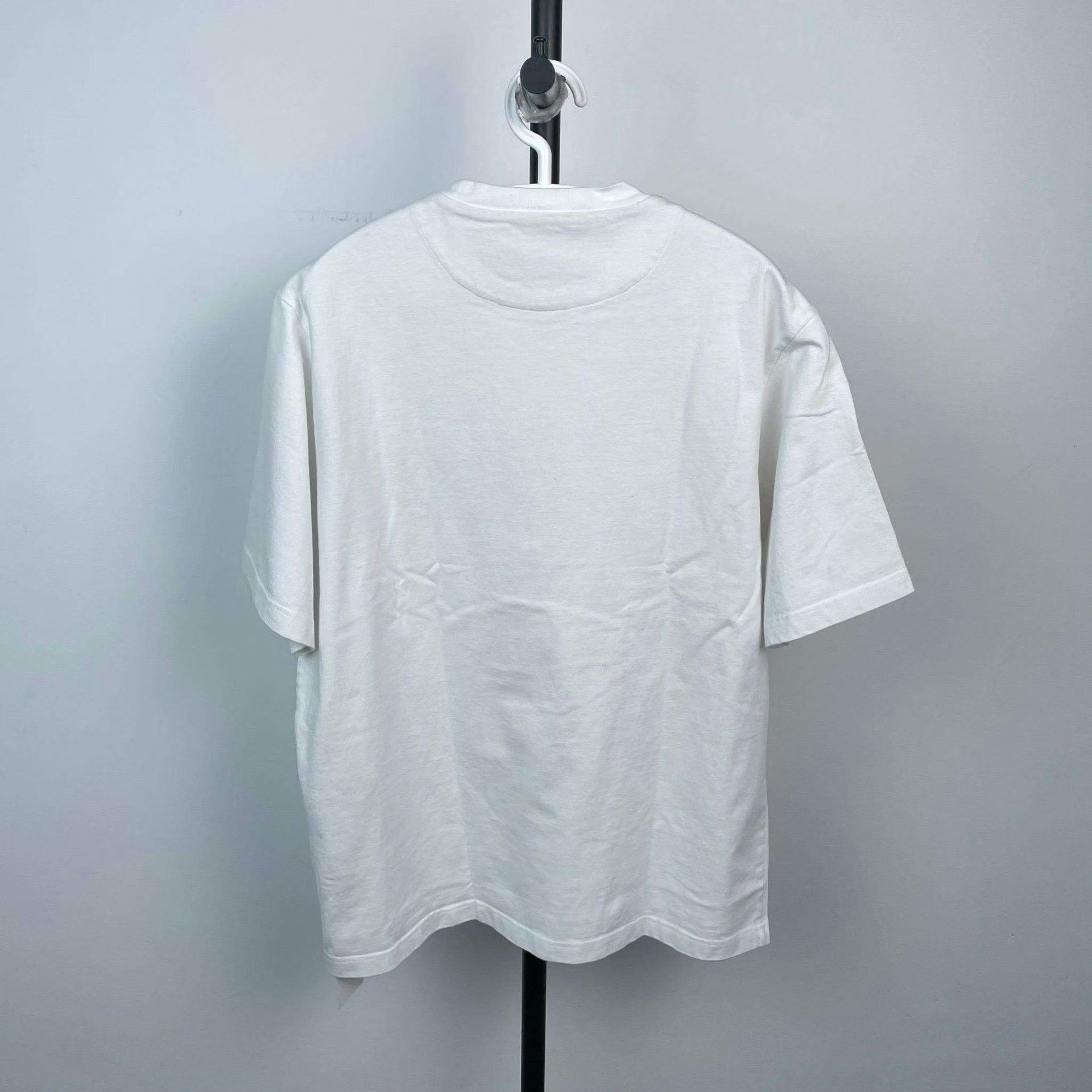 Prada Prada White T-Shirt S Women Size S / US 4 / IT 40 - 2 Thumbnail