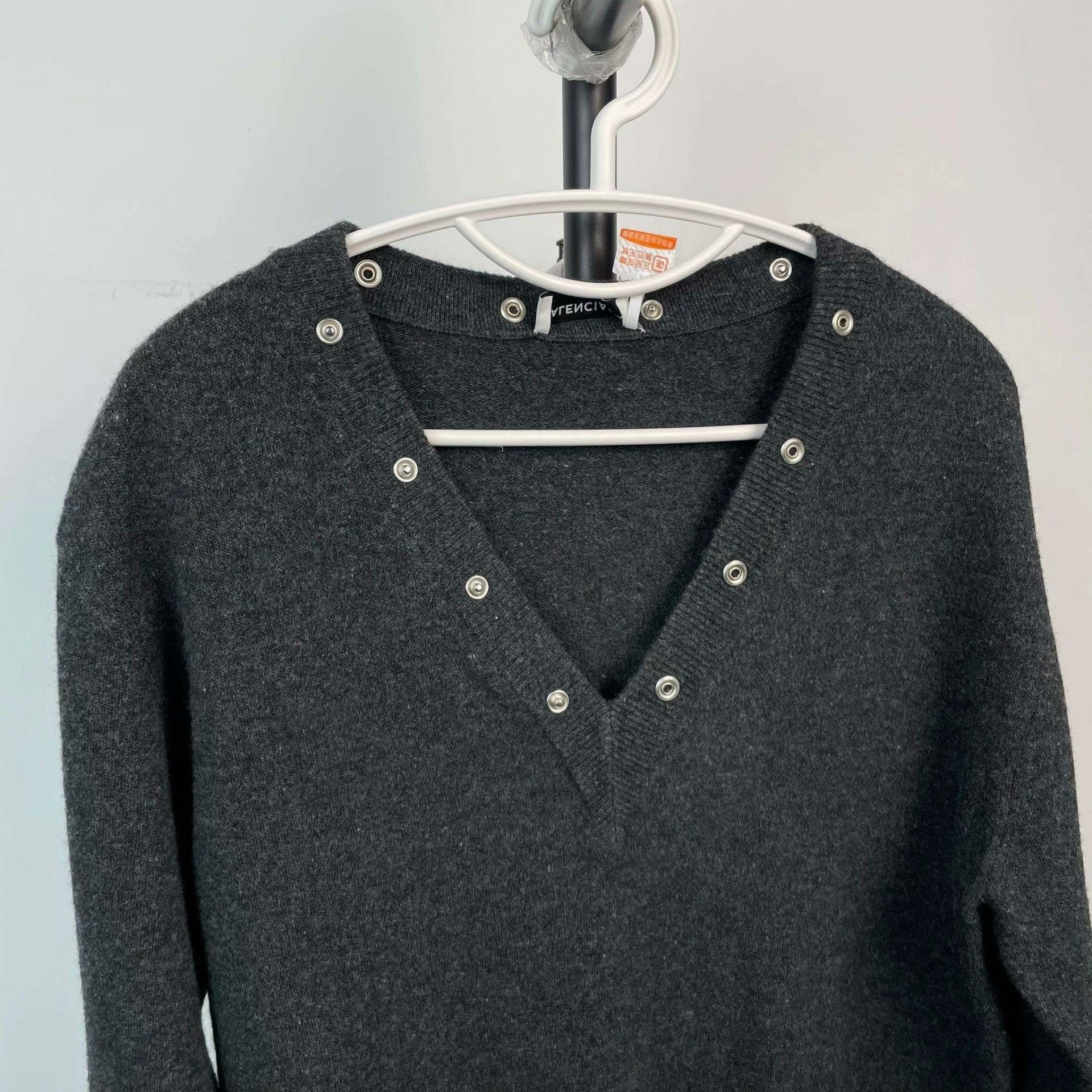 Balenciaga Balenciaga Knit Gray Sweater 36 Women Size S / US 4 / IT 40 - 8 Thumbnail