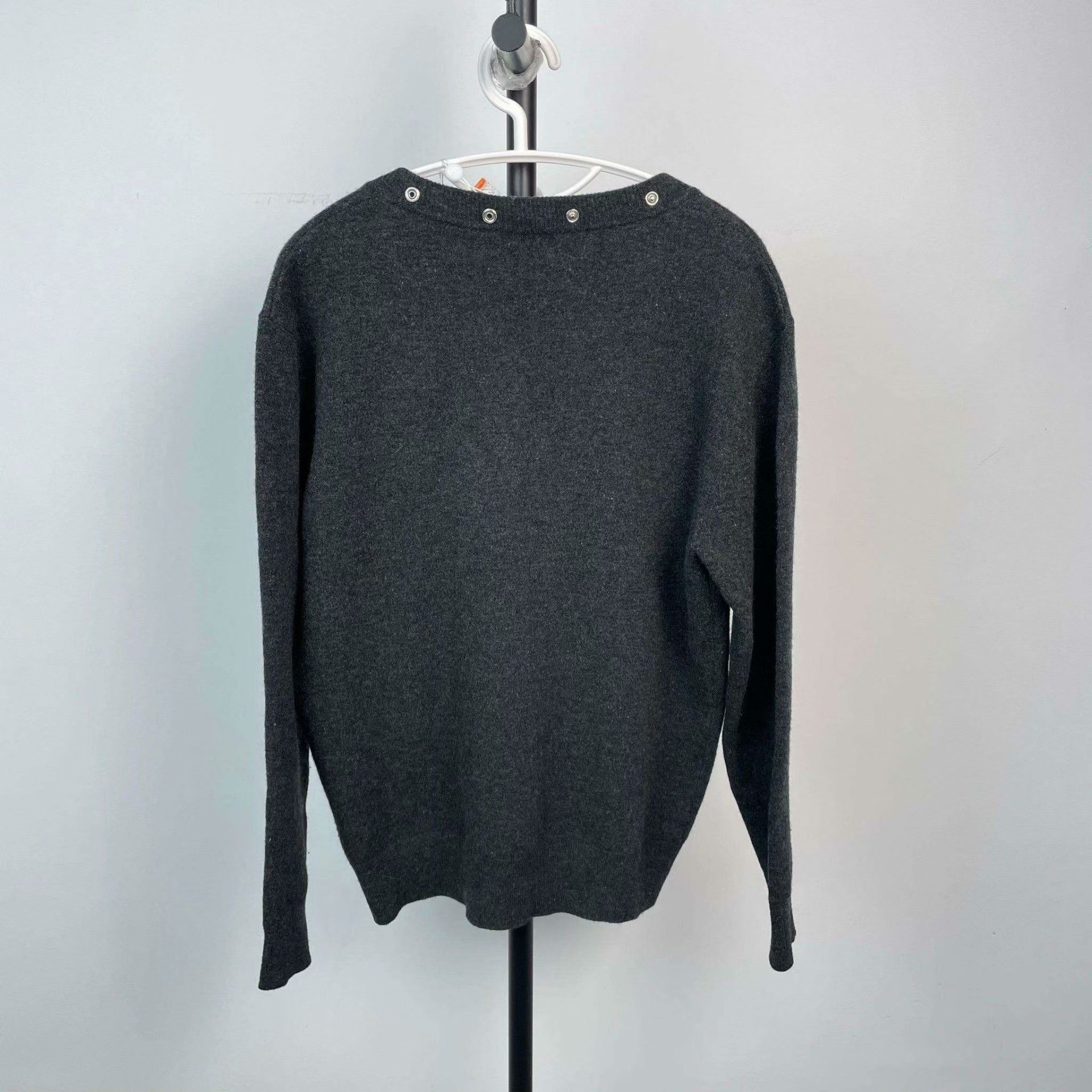 Balenciaga Balenciaga Knit Gray Sweater 36 Women Size S / US 4 / IT 40 - 2 Thumbnail