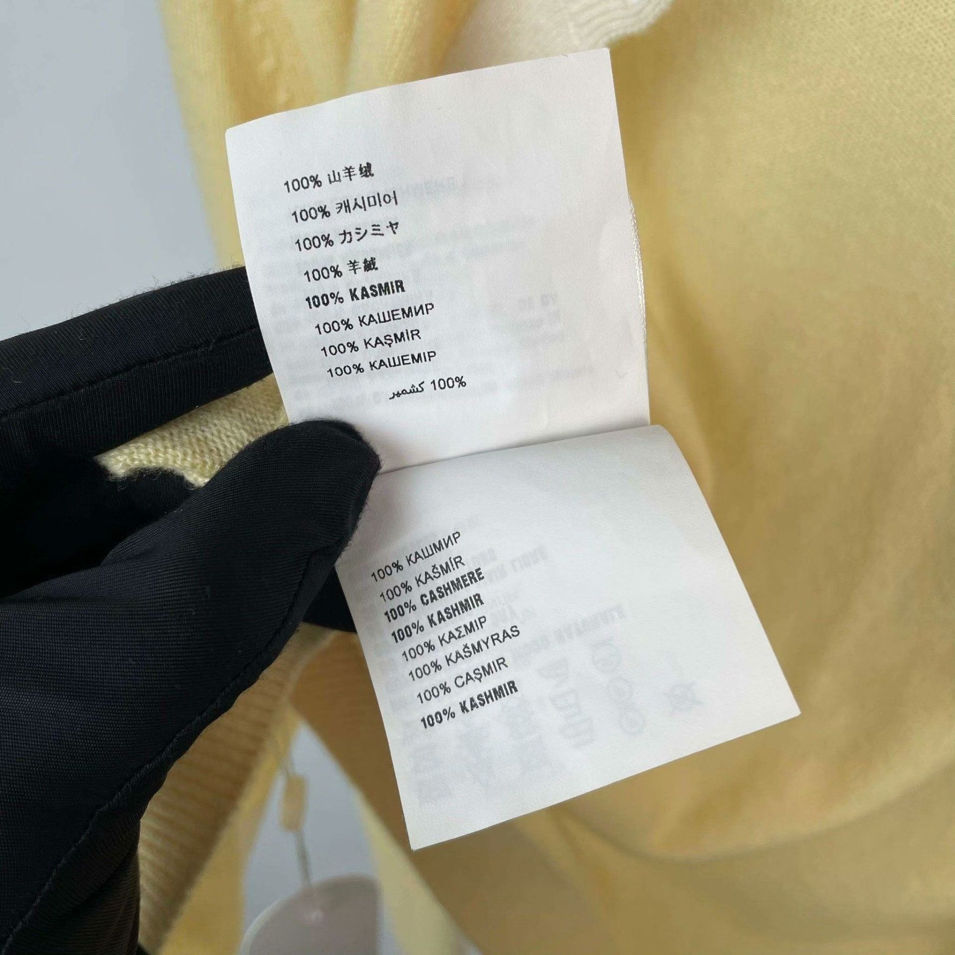 Miu Miu Miu Miu Yellow Sweater 38 Women Size S / US 4 / IT 40 - 7 Thumbnail