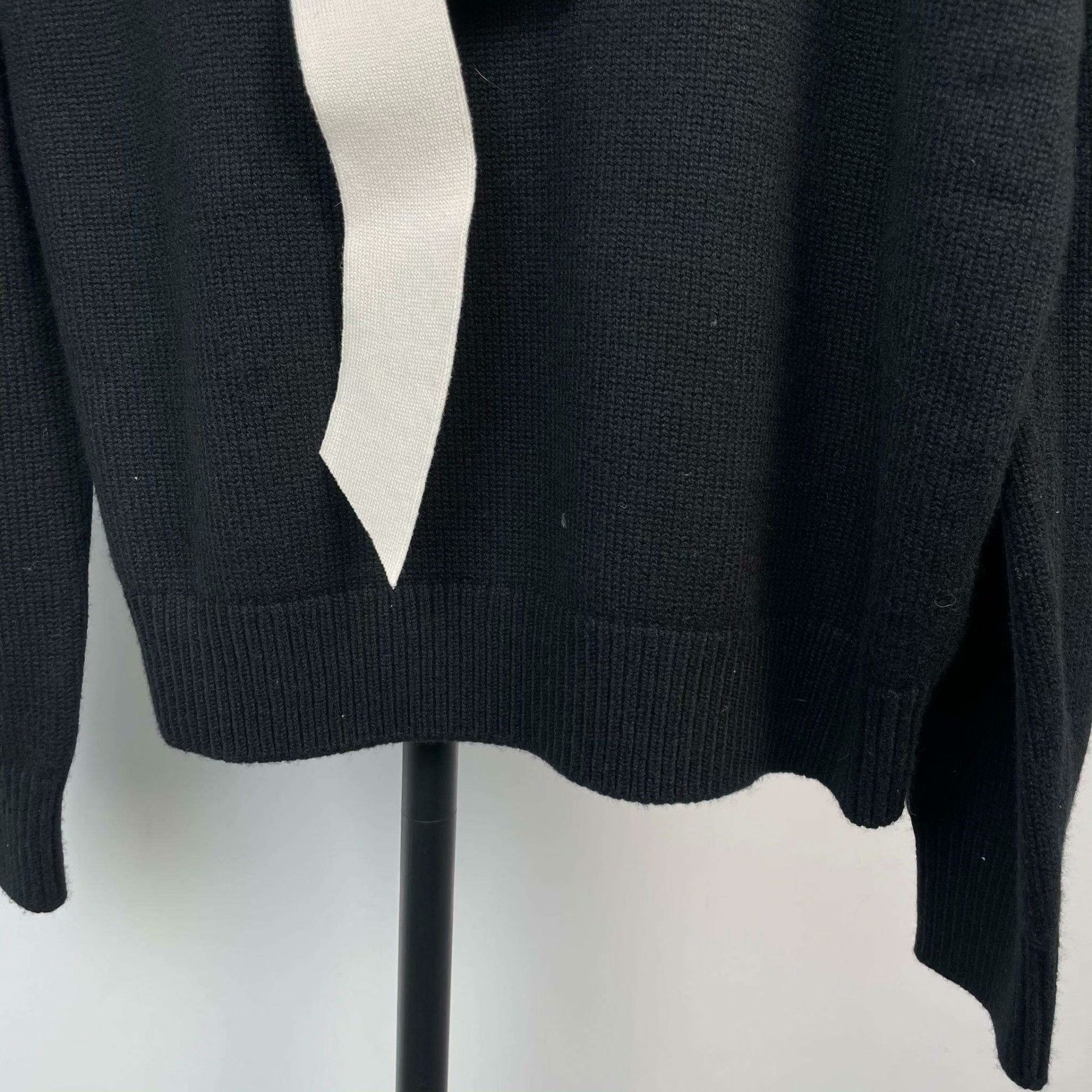Chanel Chanel White Long Sleeve Shirt 40 Men Size US M / EU 48-50 / 2 - 9 Thumbnail