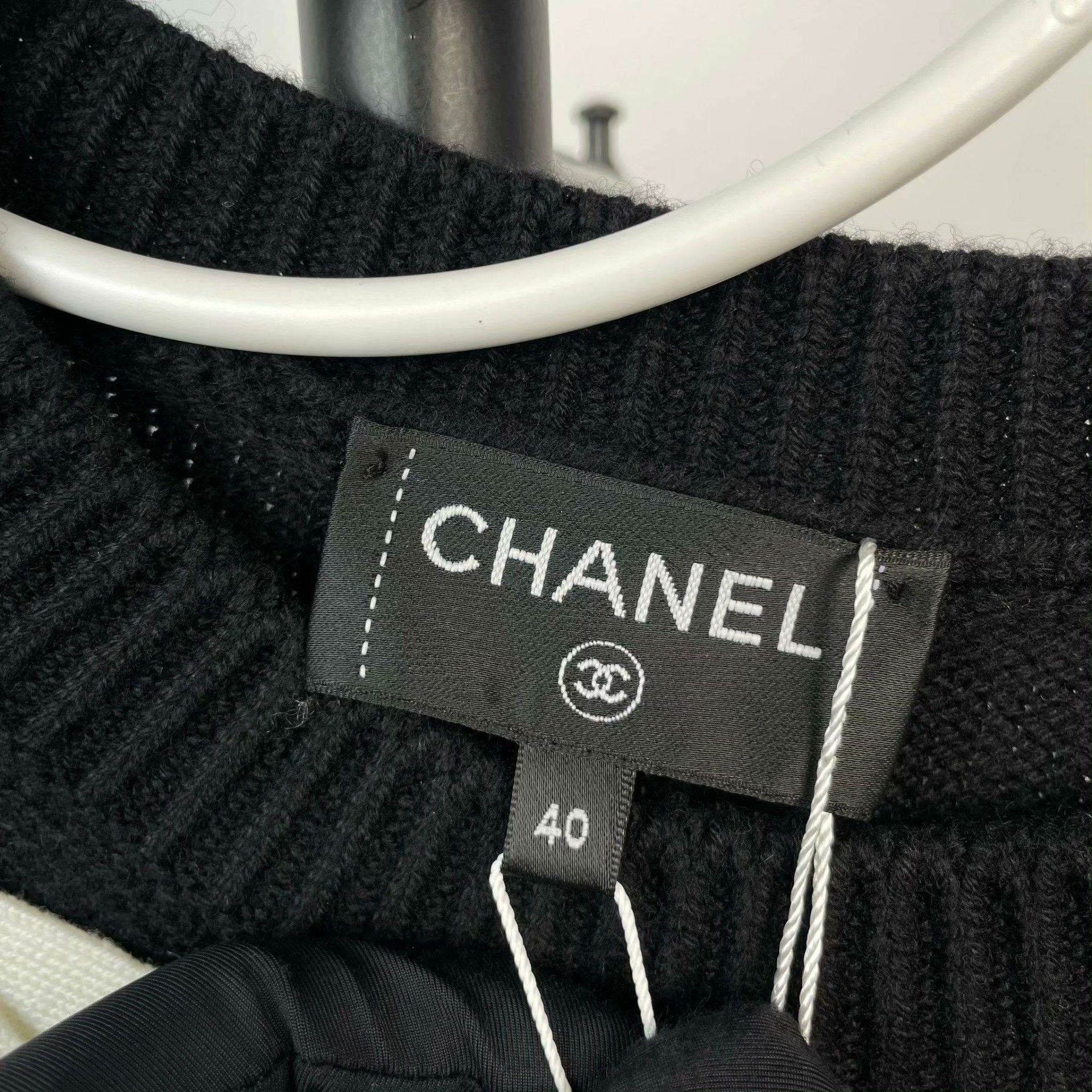 Chanel Chanel White Long Sleeve Shirt 40 Men Size US M / EU 48-50 / 2 - 4 Thumbnail