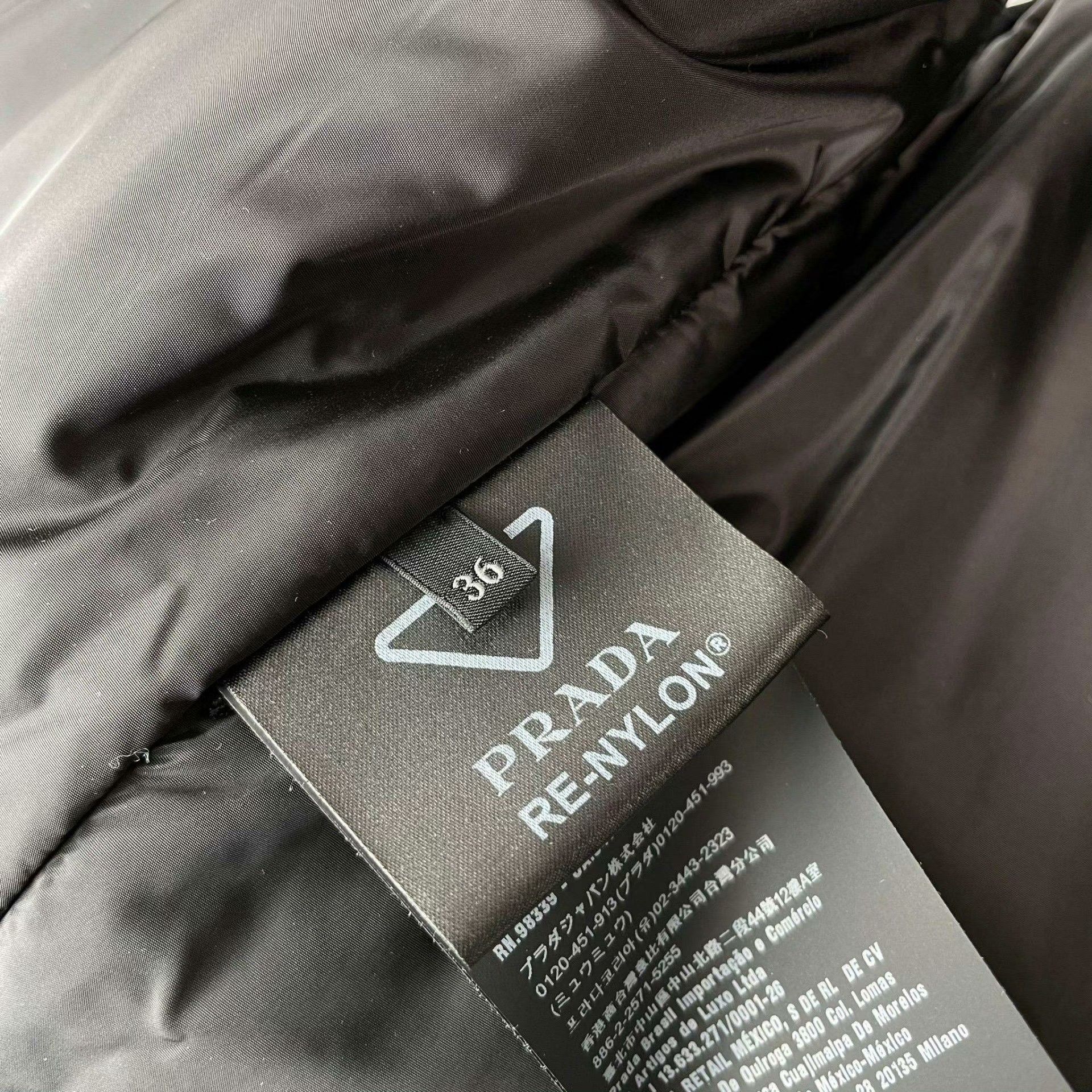 Prada Prada Down Heavy Coat XL Men Size US XL / EU 56 / 4 - 3 Thumbnail