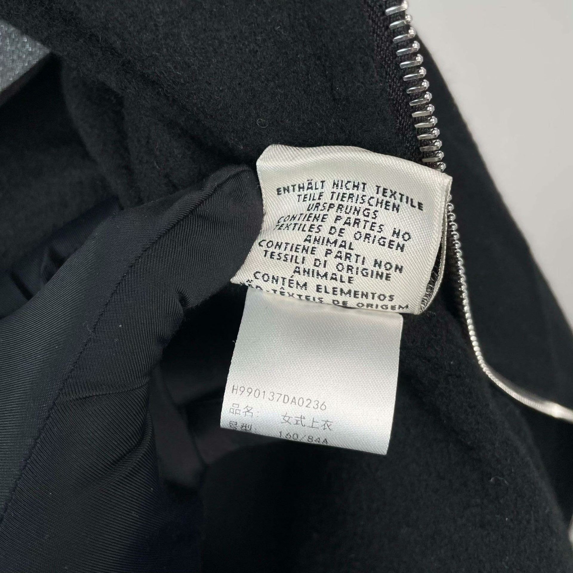 Hermes Hermes Black Coat M Women Size M / US 6-8 / IT 42-44 - 6 Thumbnail