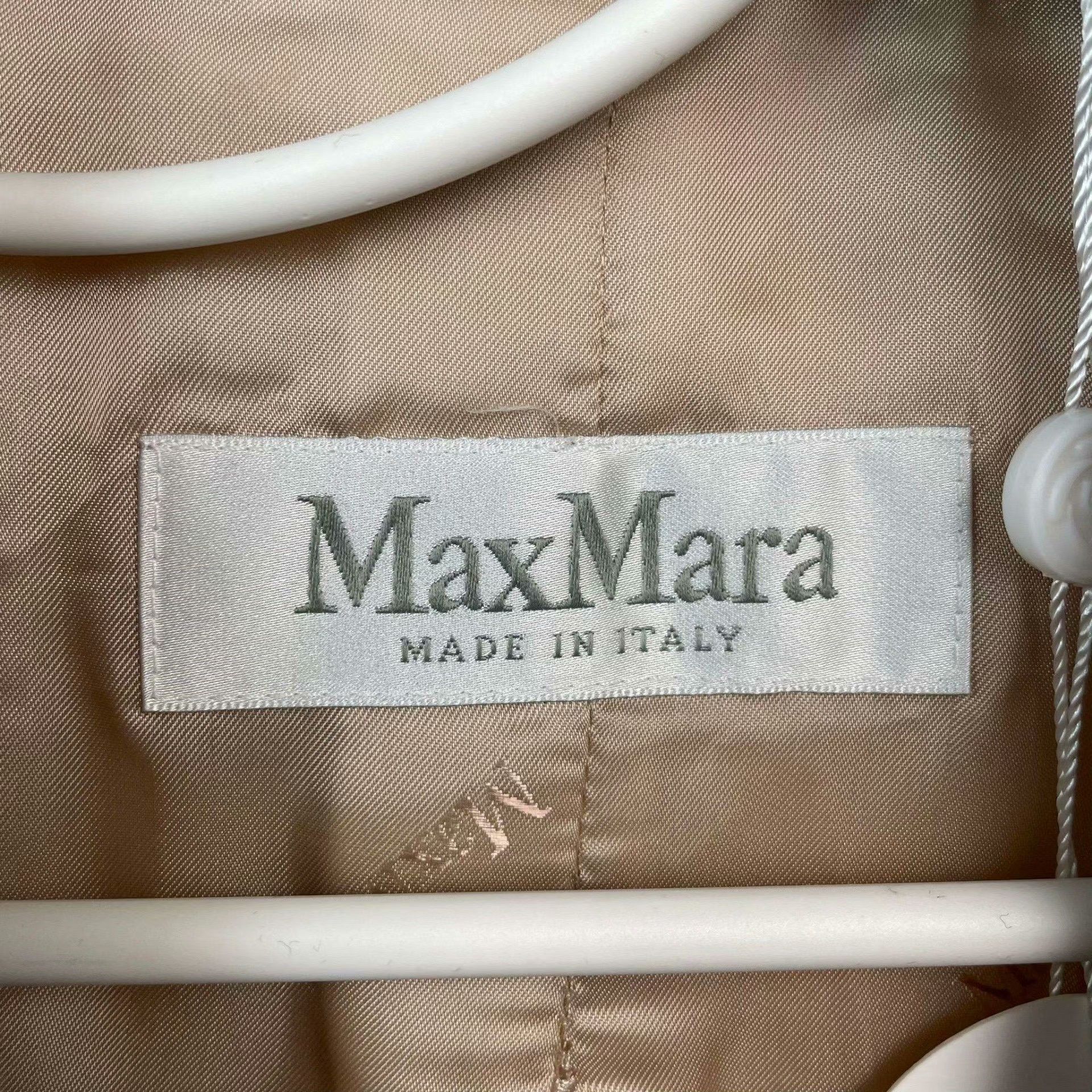 Max Mara Max Mara Beige Coat M Women Size M / US 6-8 / IT 42-44 - 3 Thumbnail