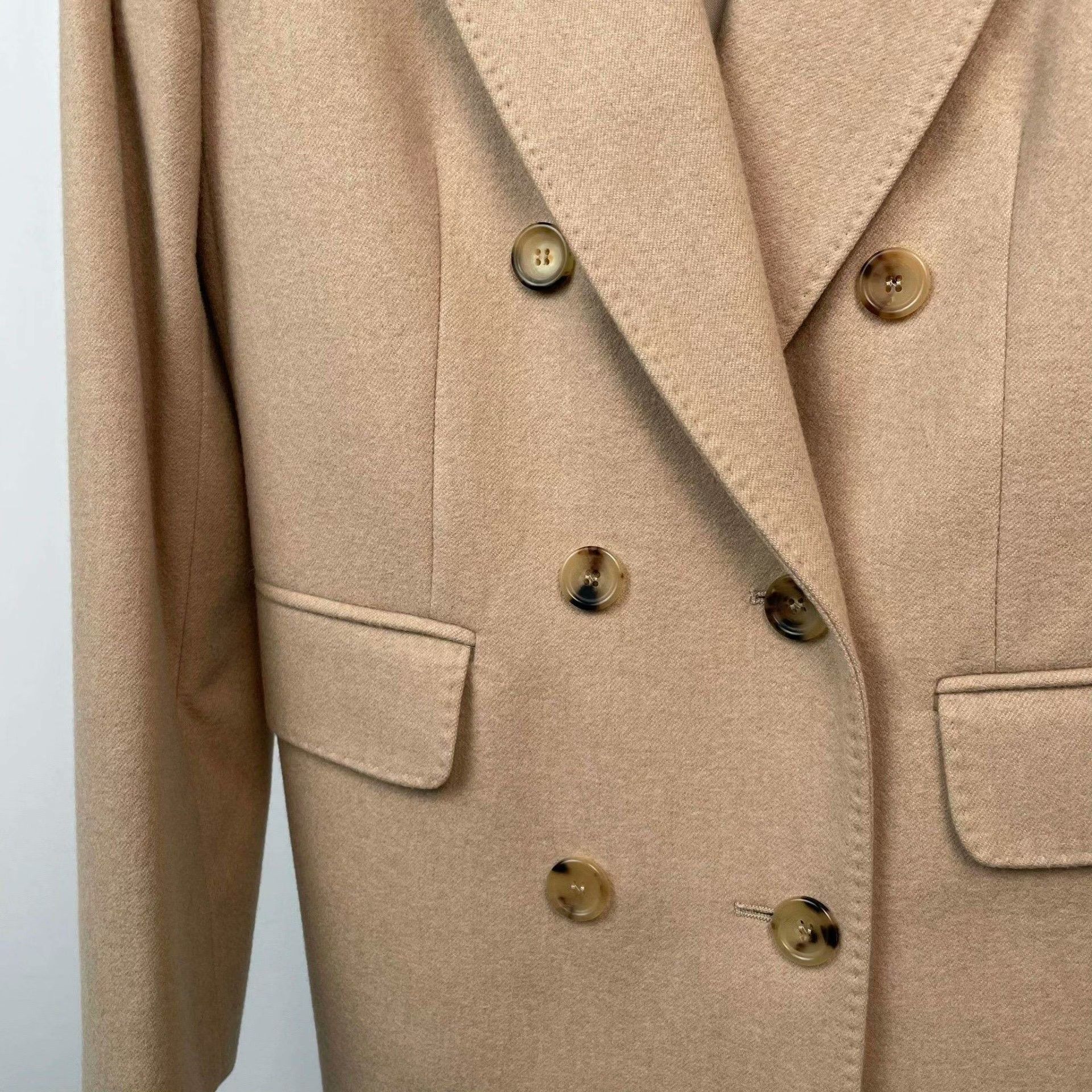 Max Mara Max Mara Beige Coat M Women Size M / US 6-8 / IT 42-44 - 9 Thumbnail