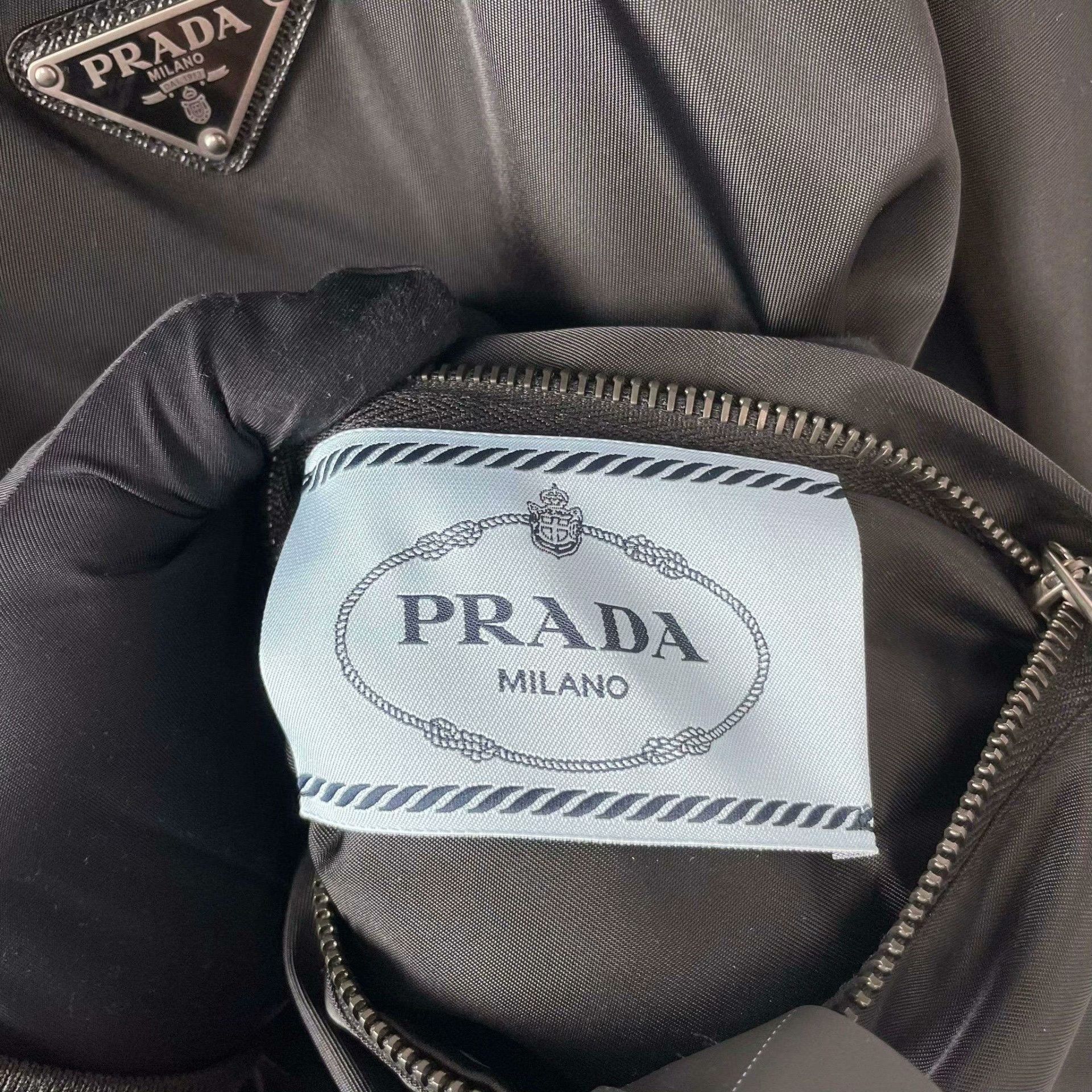 Prada Prada Nylon Black Light Jacket 38 Men Size US S / EU 44-46 / 1 - 5 Thumbnail