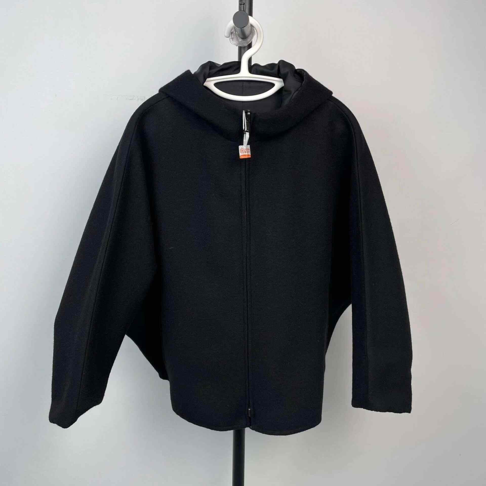 Prada Prada Nylon Black Light Jacket 38 Men Size US S / EU 44-46 / 1 - 2 Thumbnail