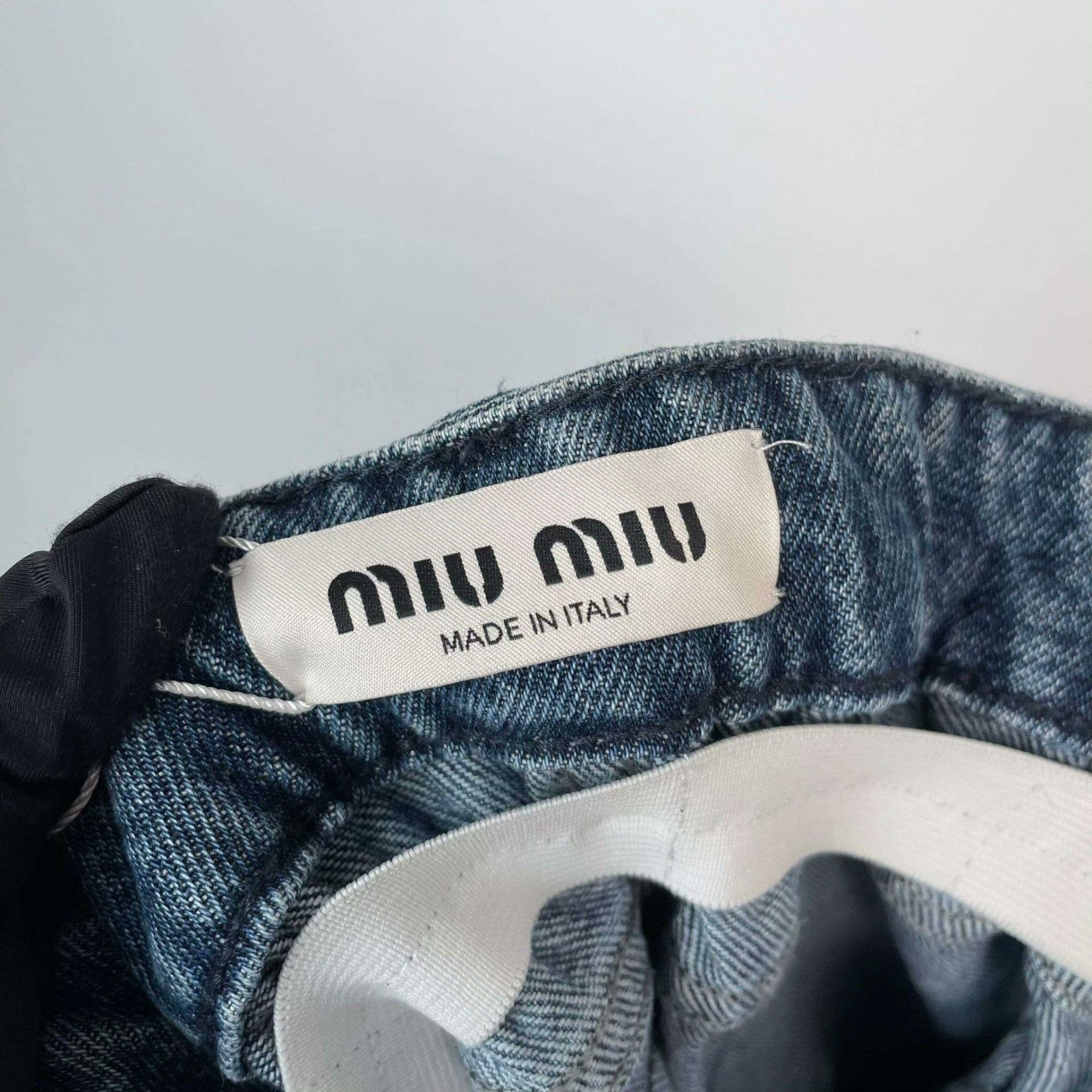 Miu Miu Miu Miu Denim Jeans S Women Size 26" / US 2 / IT 38 - 4 Thumbnail
