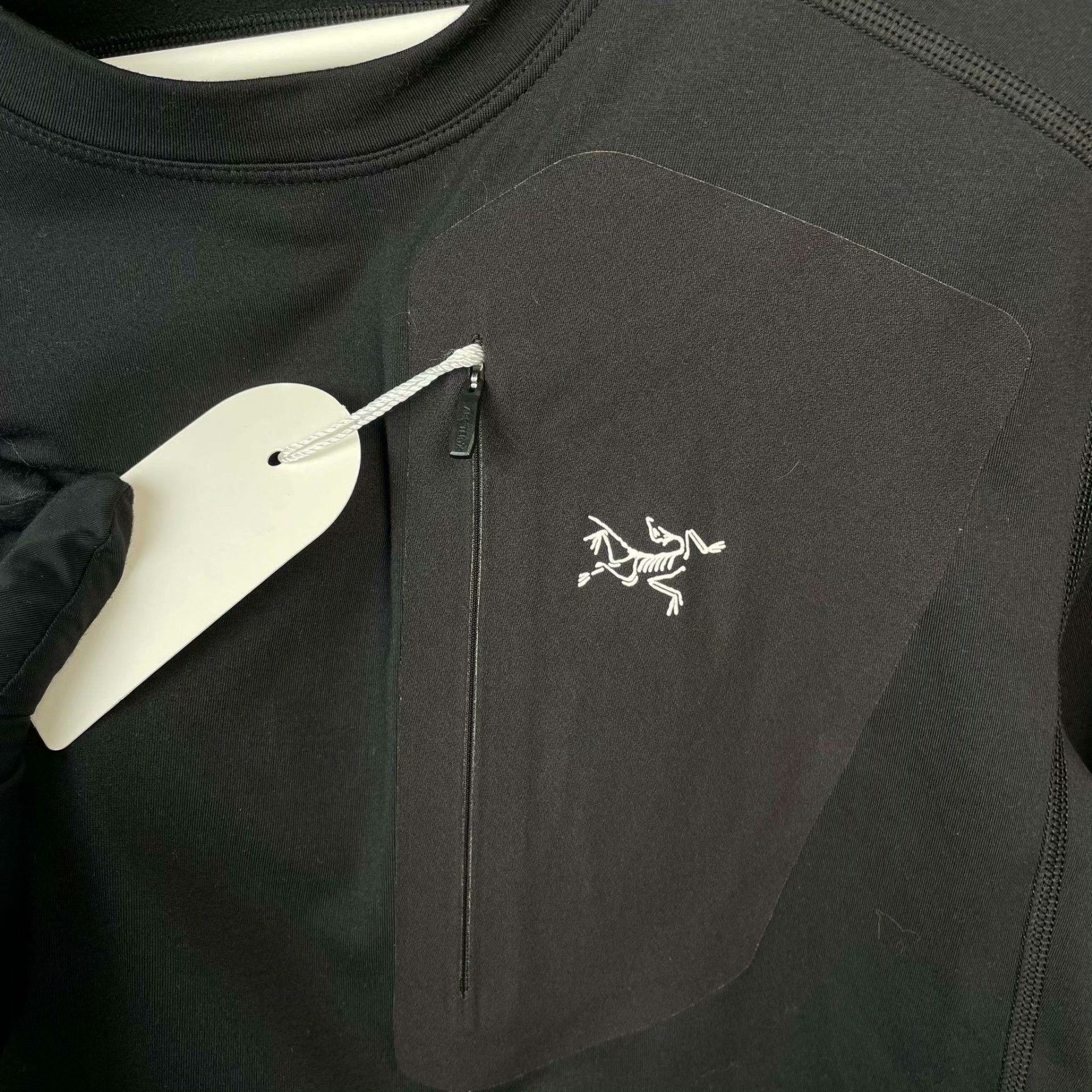 Arc'teryx Arc'teryx Black T-Shirt S Men Size US S / EU 44-46 / 1 - 3 Thumbnail