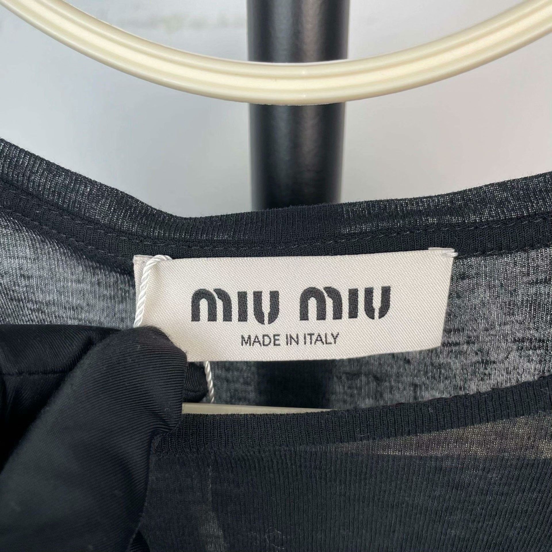 Miu Miu Miu Miu Black T-Shirt XS Women Size XS / US 0-2 / IT 36-38 - 5 Thumbnail