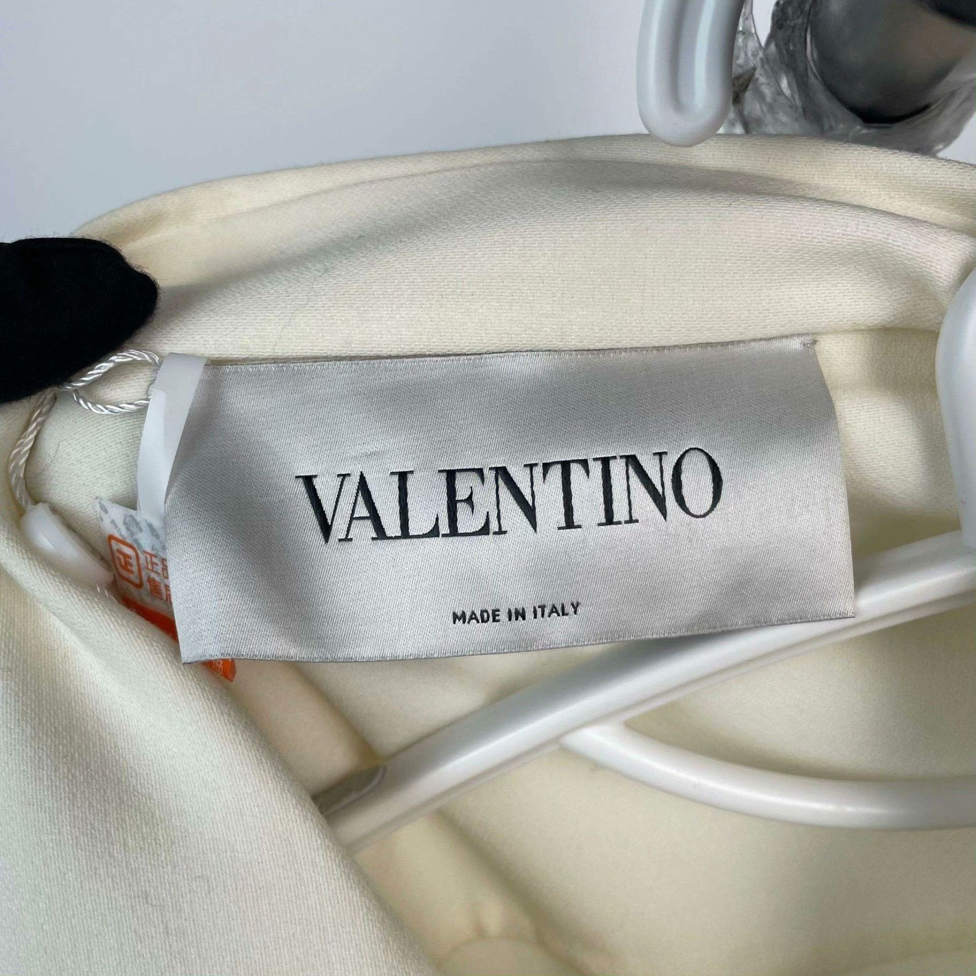 Valentino Valentino White Coat 36 Women Size S / US 4 / IT 40 - 4 Thumbnail