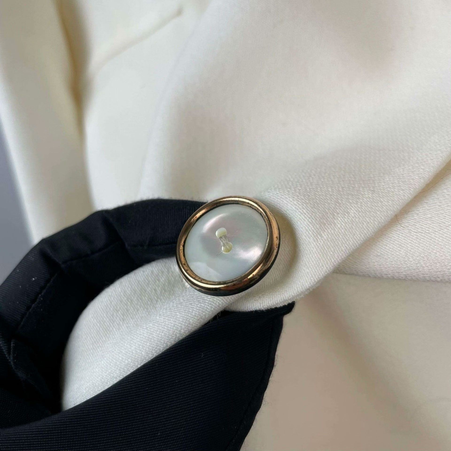 Valentino Valentino White Coat 36 Women Size S / US 4 / IT 40 - 3 Thumbnail