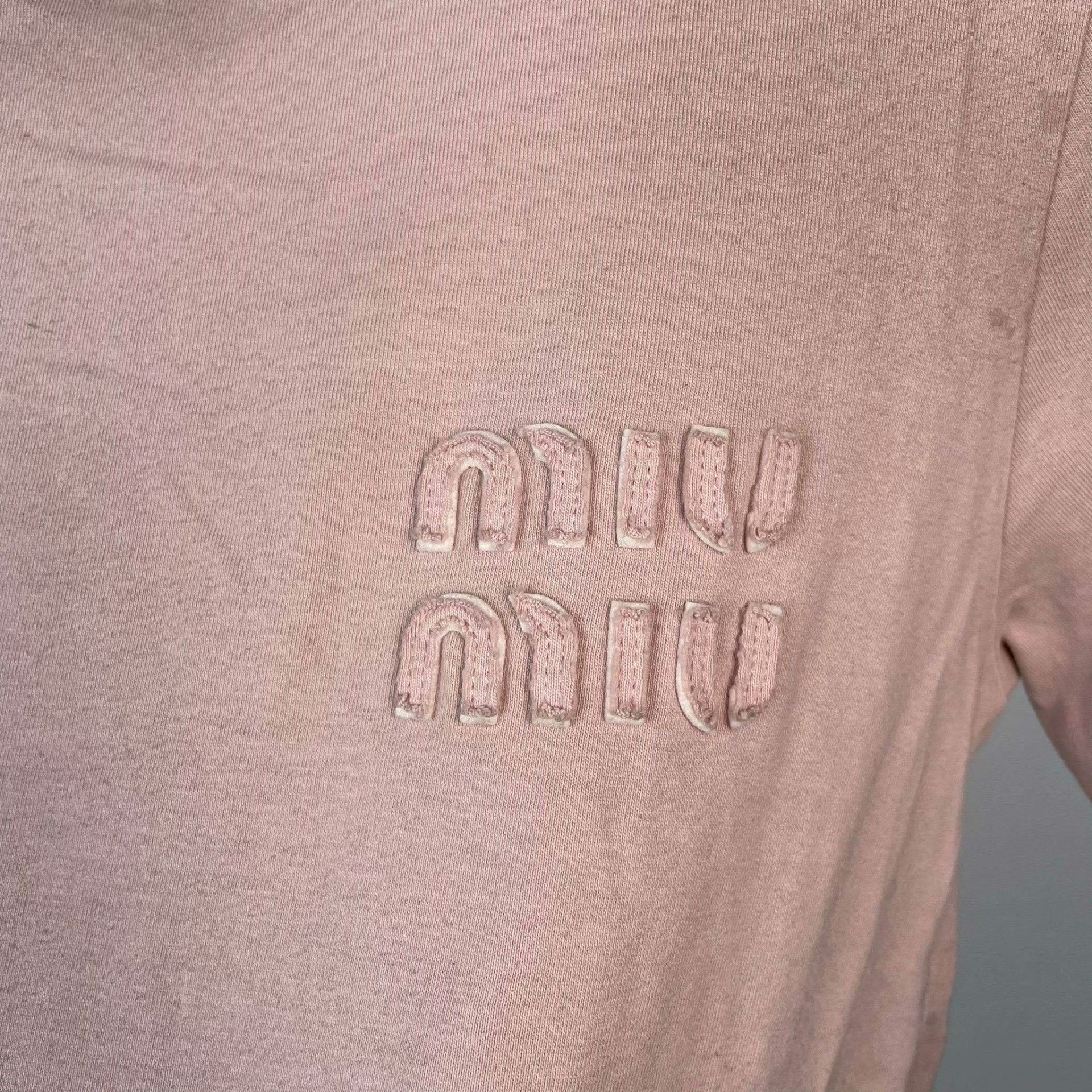 Miu Miu Miu Miu Distressed Cotton Pink T-Shirt S Women Size S / US 4 / IT 40 - 8 Thumbnail