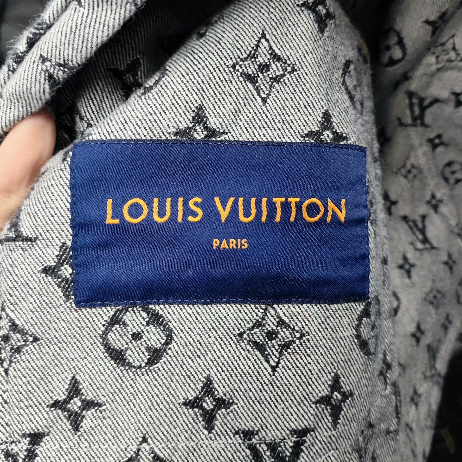 Louis Vuitton Louis Vuitton Denim Gray Jacket 46 Women Size L / US 10 / IT 46 - 8 Thumbnail
