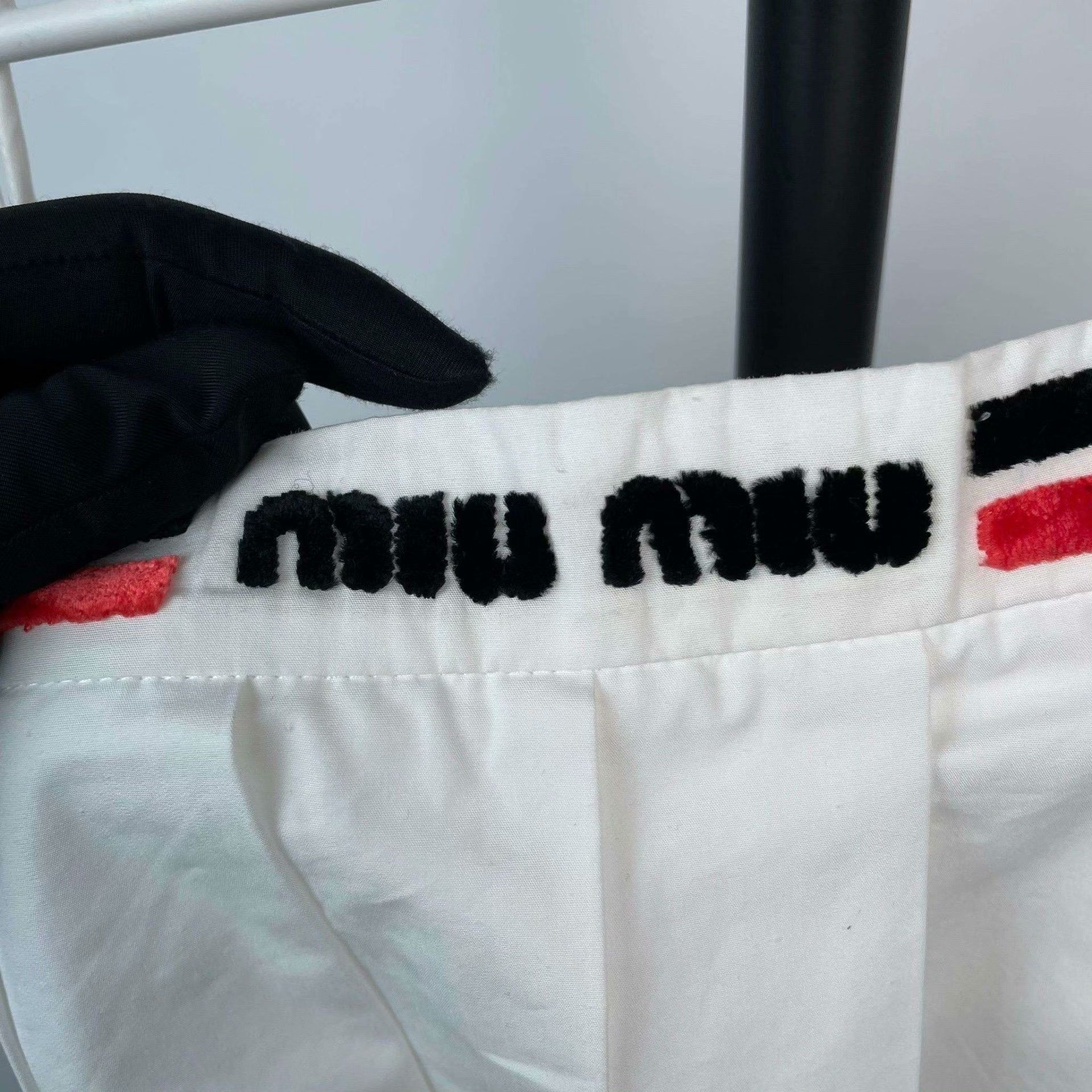 Miu Miu Miu Miu White Skirt 36 Women Size 36" / US 14 / IT 50 - 3 Thumbnail