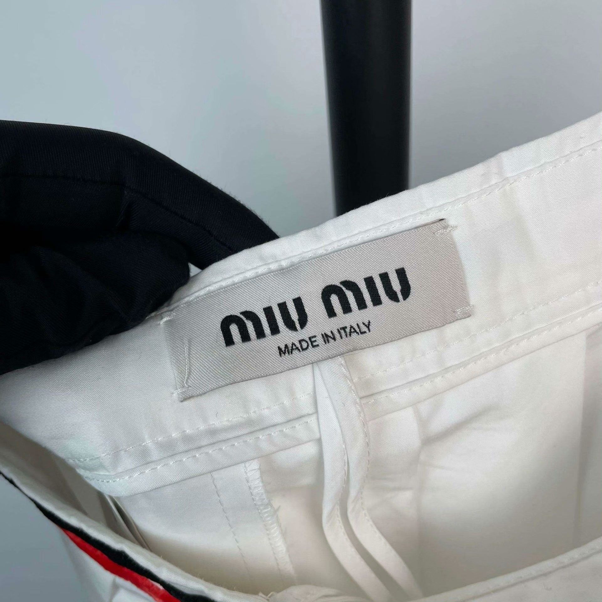 Miu Miu Miu Miu White Skirt 36 Women Size 36" / US 14 / IT 50 - 4 Thumbnail
