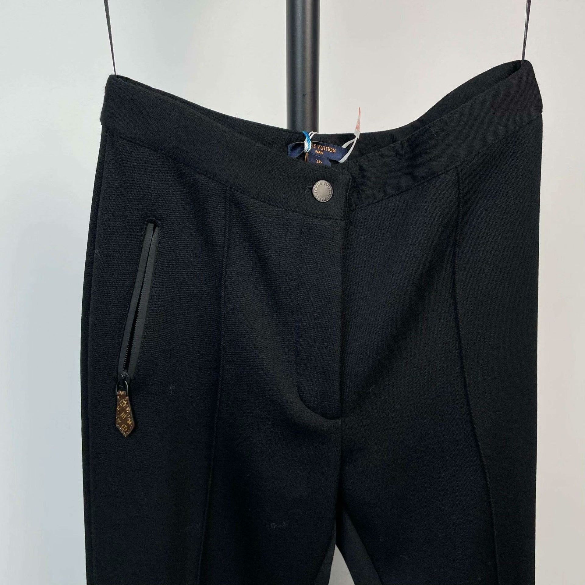 Louis Vuitton Louis Vuitton Cotton Black Pants 36 Women Size 36" / US 14 / IT 50 - 3 Thumbnail