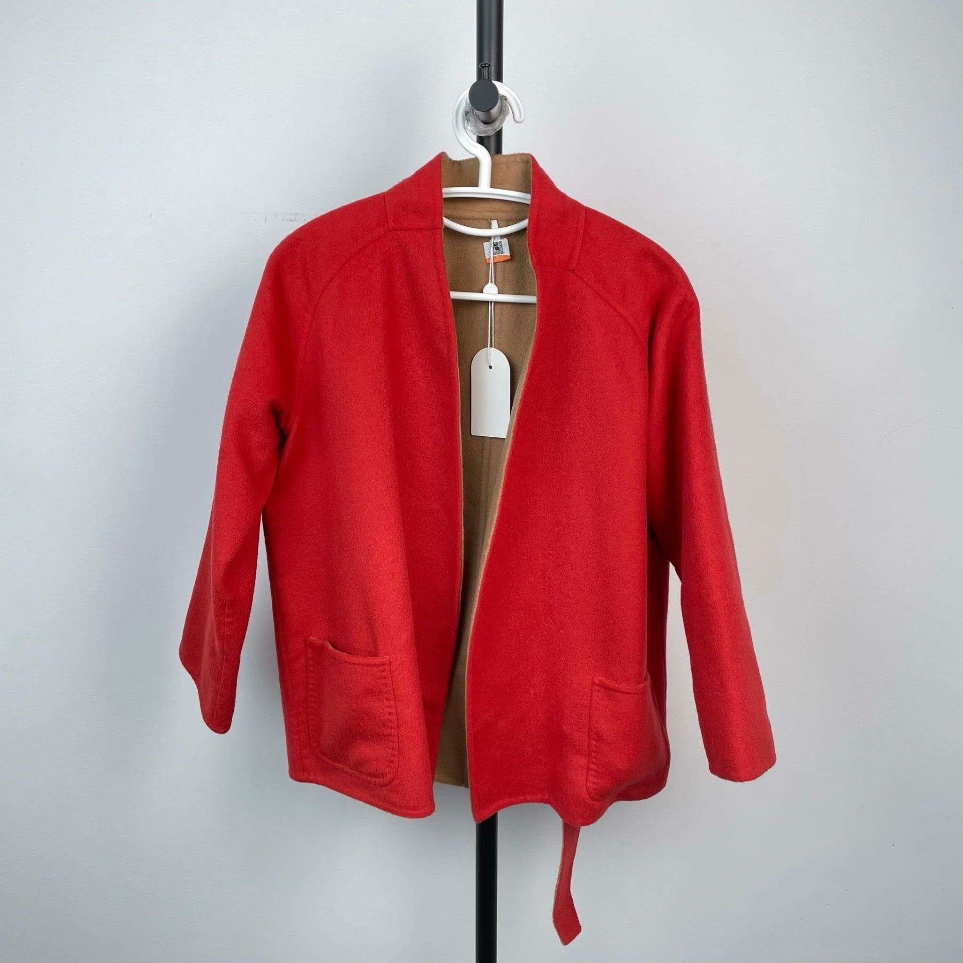 Max Mara Max Mara Wool Red Coat L Women Size L / US 10 / IT 46 - 2 Thumbnail