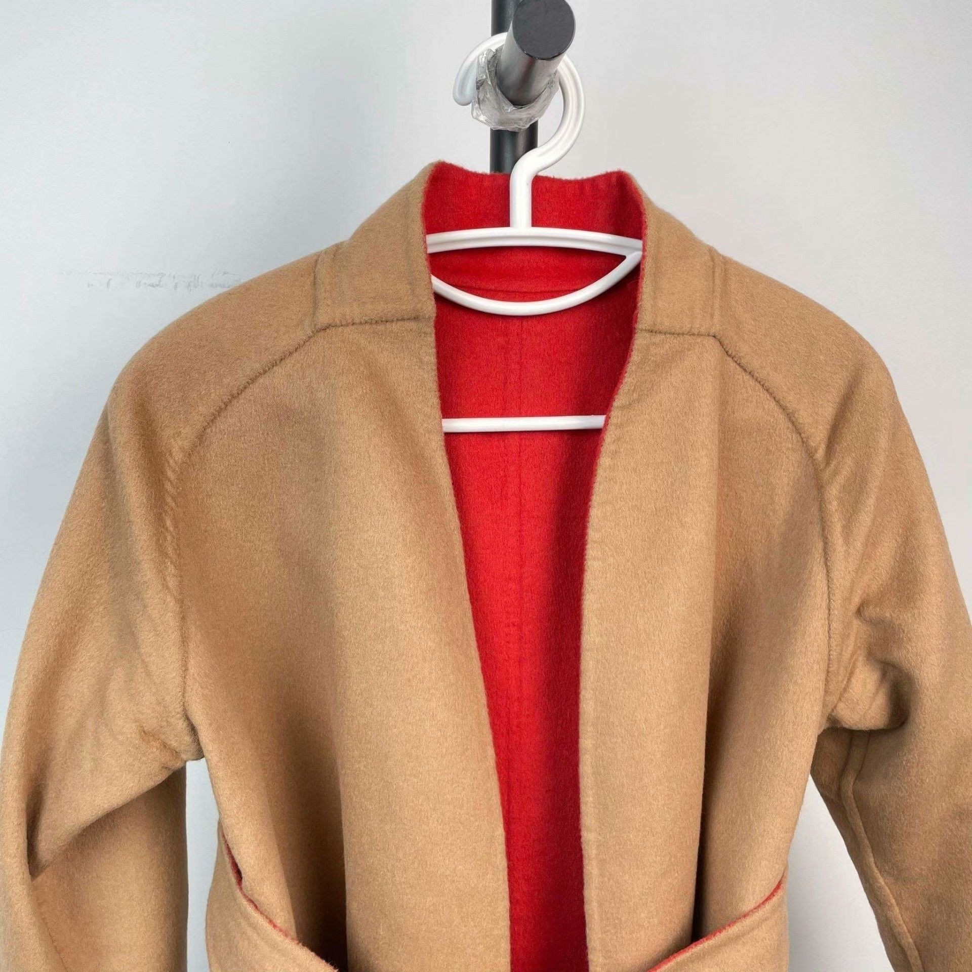 Max Mara Max Mara Wool Red Coat L Women Size L / US 10 / IT 46 - 9 Thumbnail