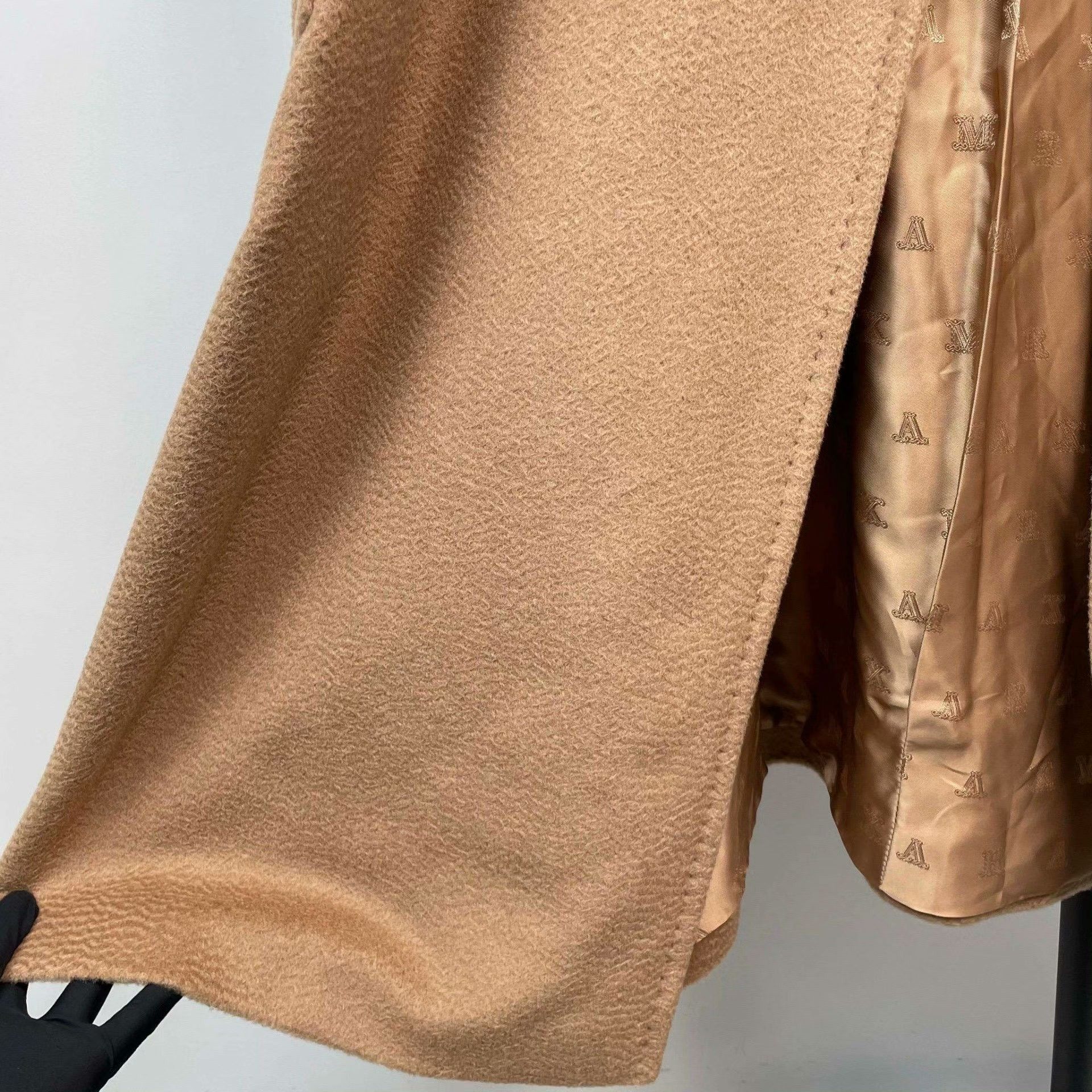 Max Mara Max Mara Brown Coat 50 Women Size XL / US 12-14 / IT 48-50 - 9 Thumbnail
