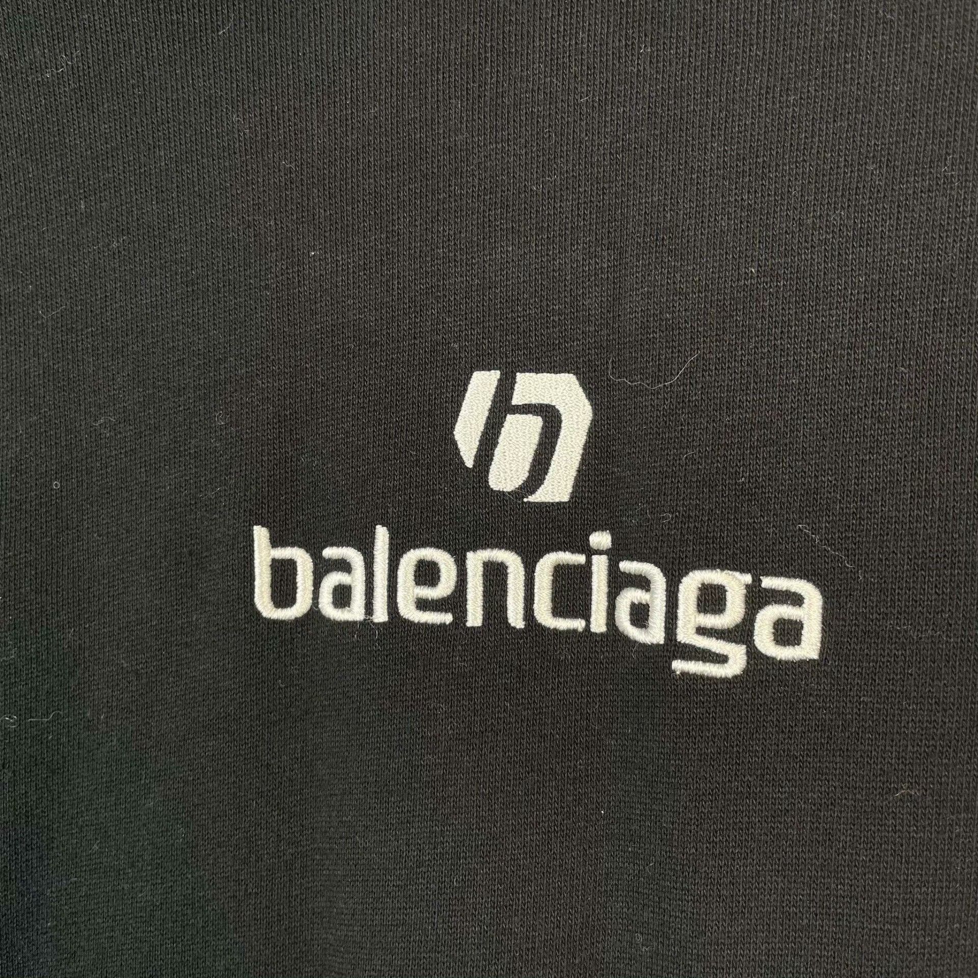 Balenciaga Balenciaga Cotton Black Hoodie M Men Size US M / EU 48-50 / 2 - 7 Thumbnail