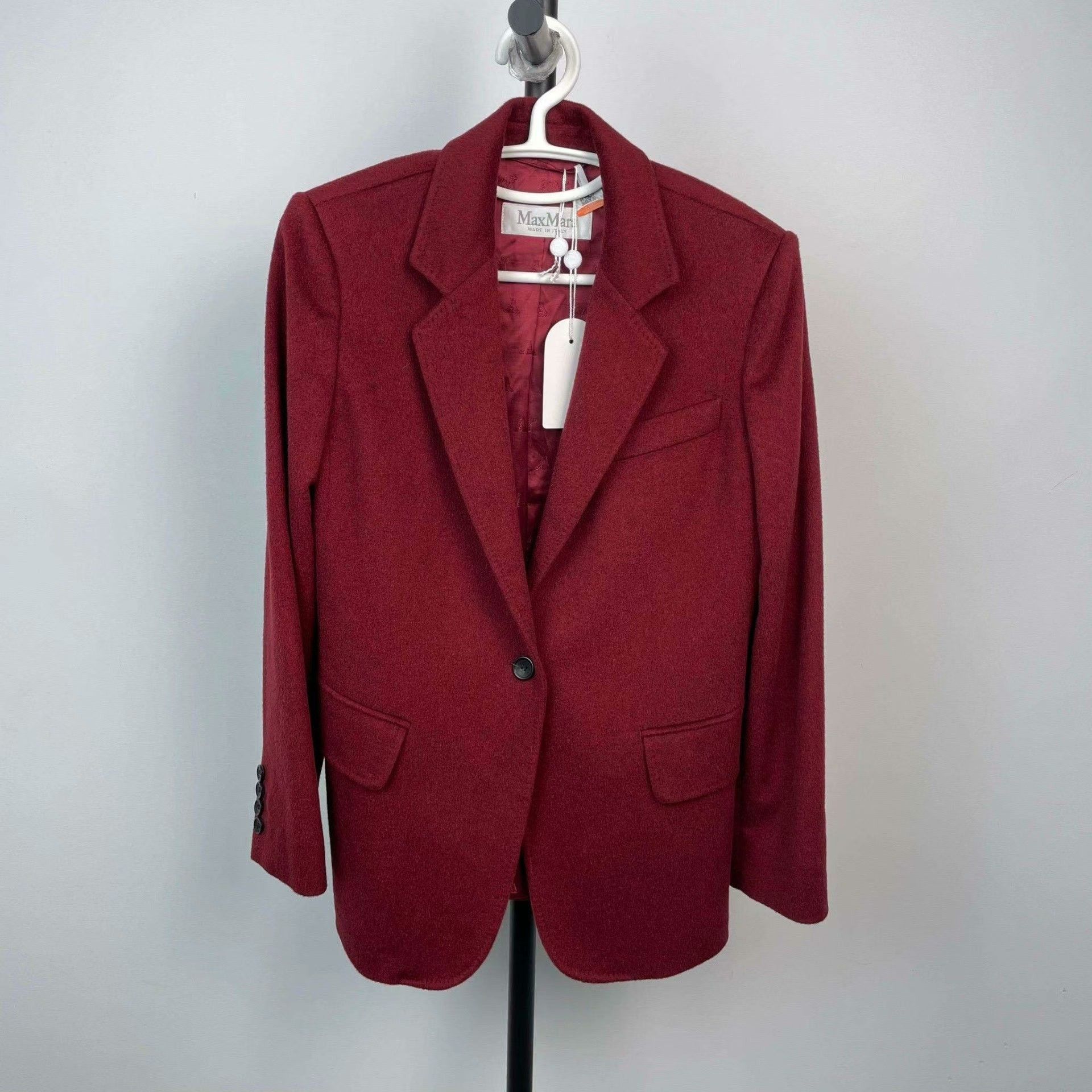 Max Mara Max Mara Red Hoodie M Men Size US M / EU 48-50 / 2 - 3 Thumbnail