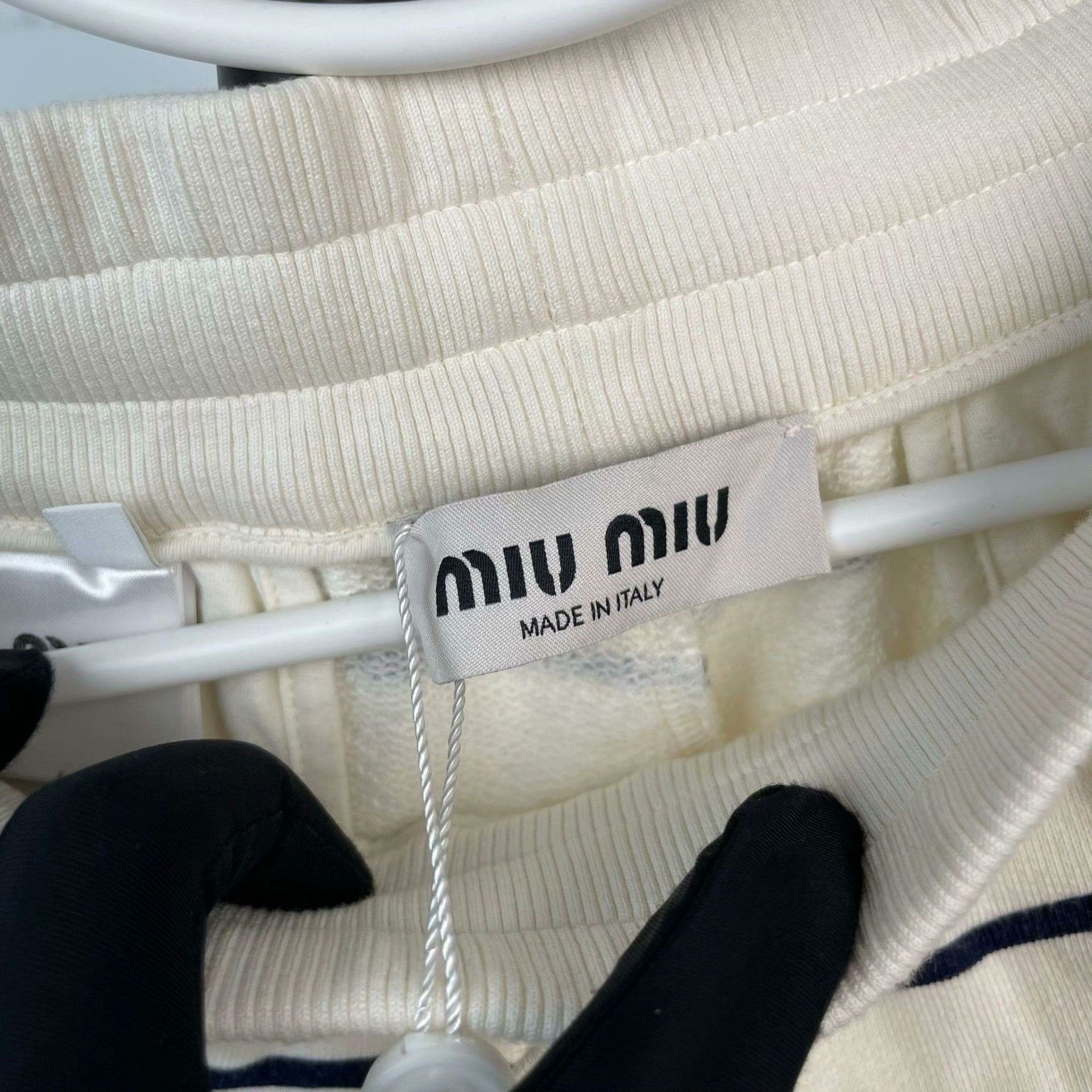 Miu Miu Miu Miu Casual Striped Black Pants S Women Size 26" / US 2 / IT 38 - 4 Thumbnail