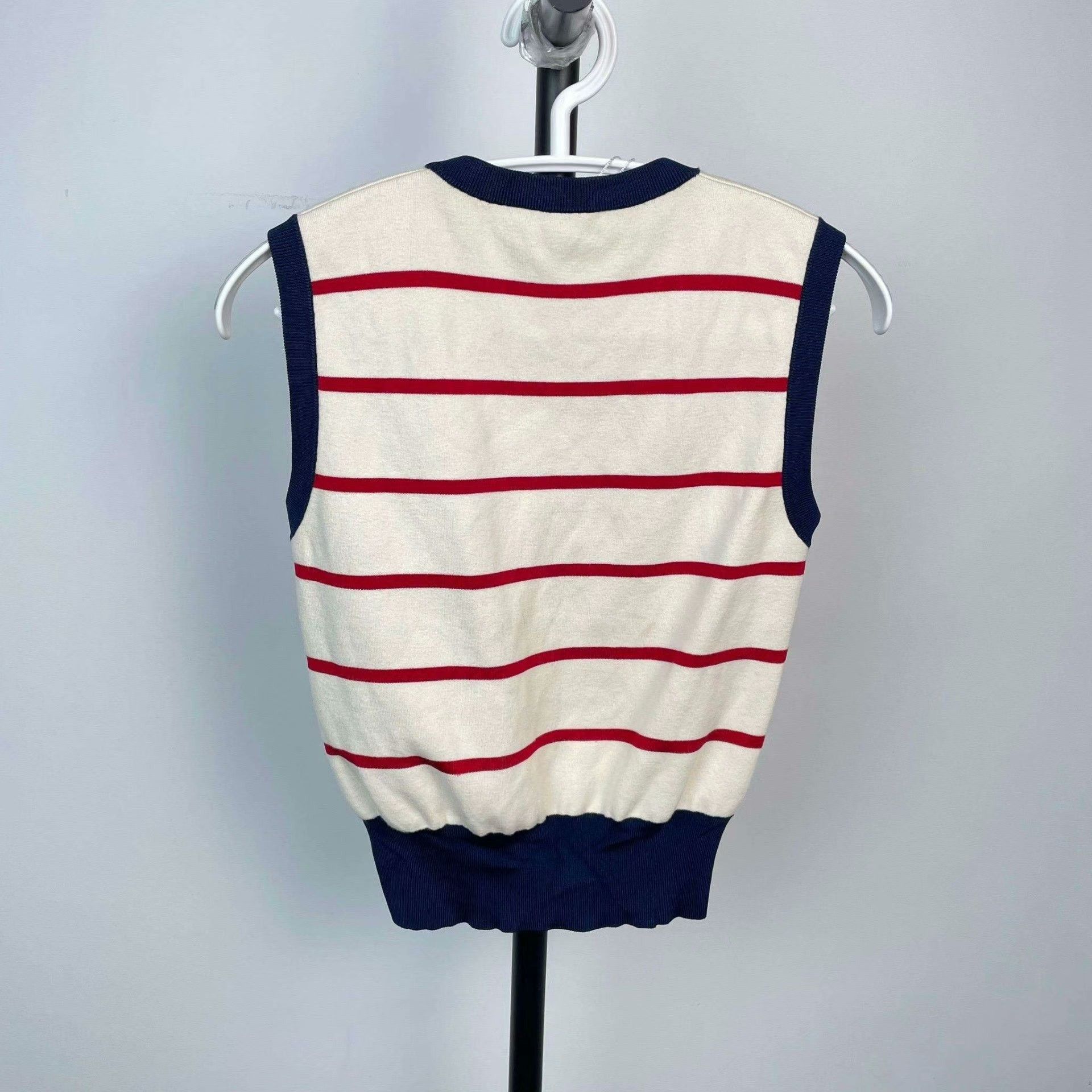 Louis Vuitton Louis Vuitton Multi Tank Top XS Women Size XS / US 0-2 / IT 36-38 - 2 Thumbnail