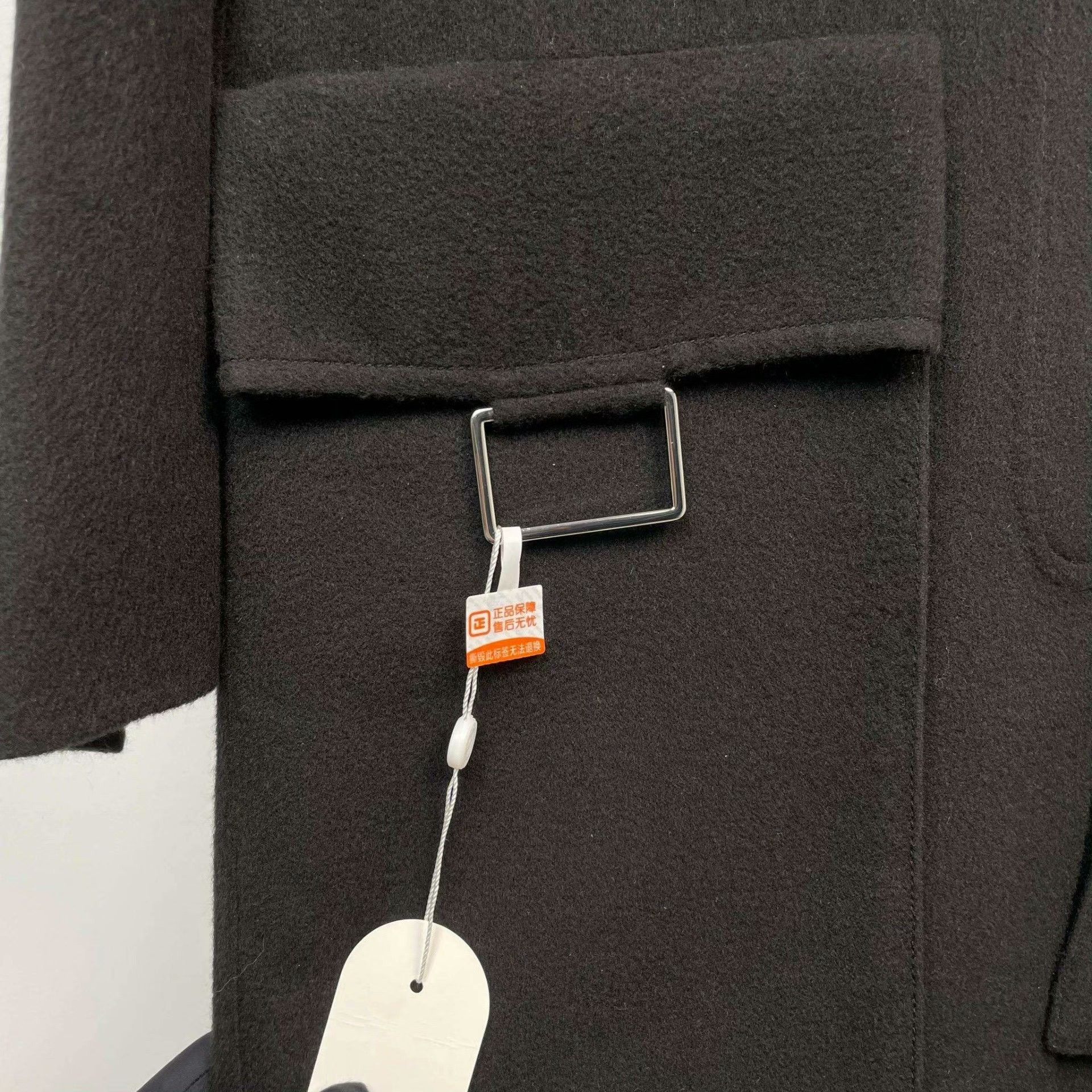 Hermes Hermes Black Coat M Women Size M / US 6-8 / IT 42-44 - 7 Thumbnail