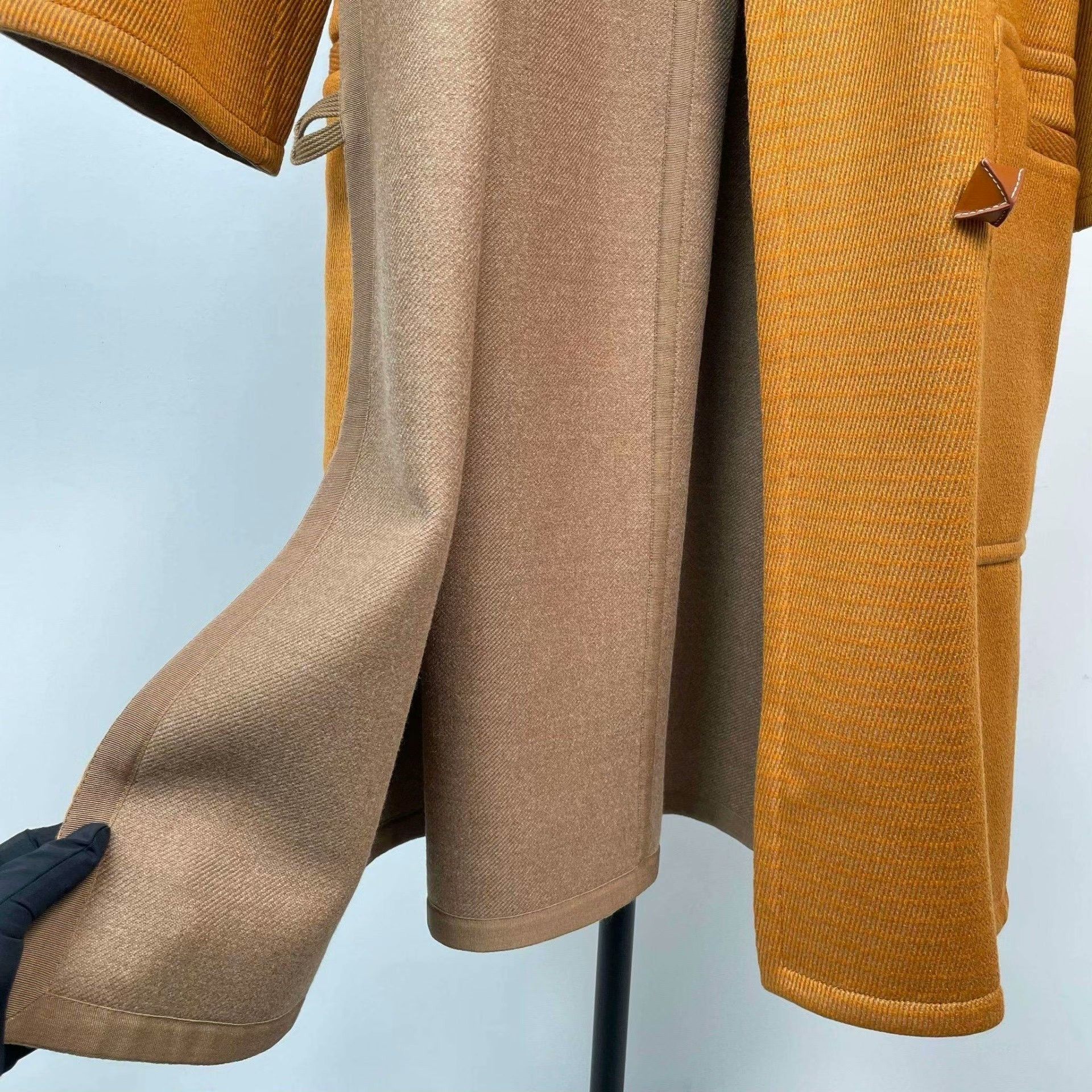 Hermes Hermes Orange Heavy Coat 34 Men Size US XS / EU 42 / 0 - 8 Thumbnail