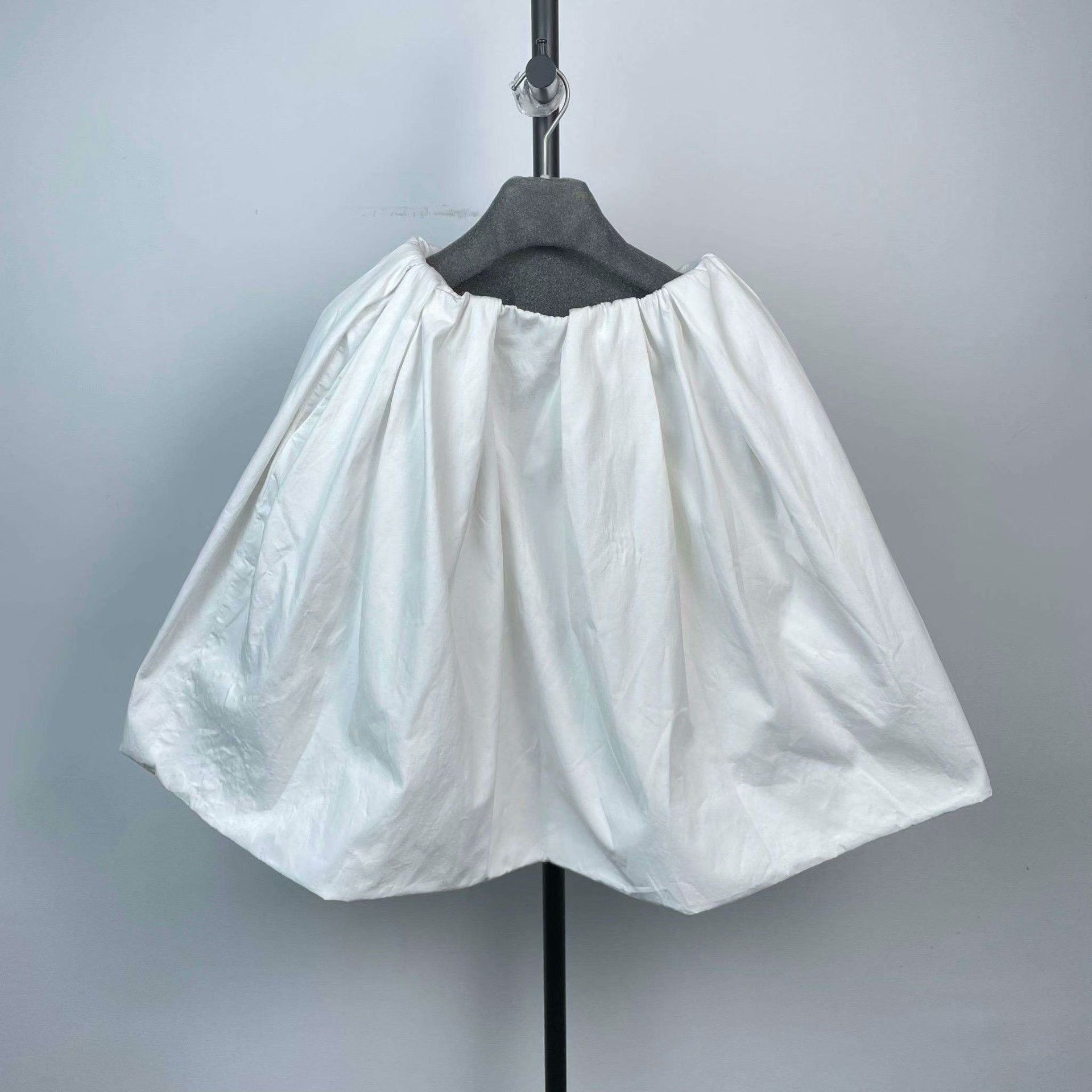 Miu Miu Miu Miu White Skirt 40 Women Size 40" / US 18 - 2 Thumbnail