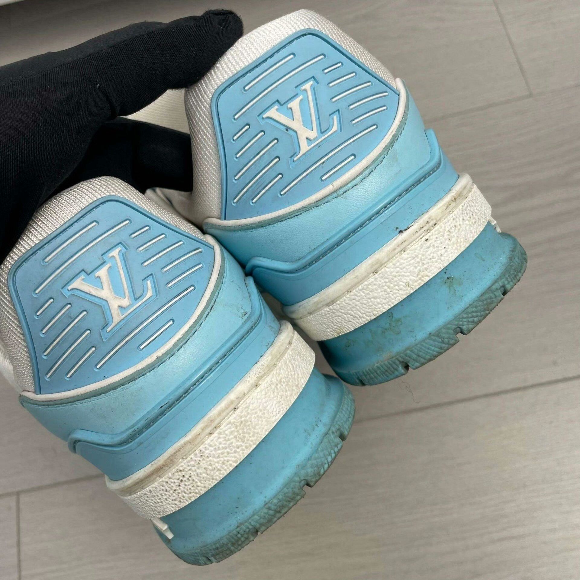 Louis Vuitton Louis Vuitton Blue Lowtop Sneakers 39 Men Size US 6.5 / EU 39-40 - 3 Thumbnail
