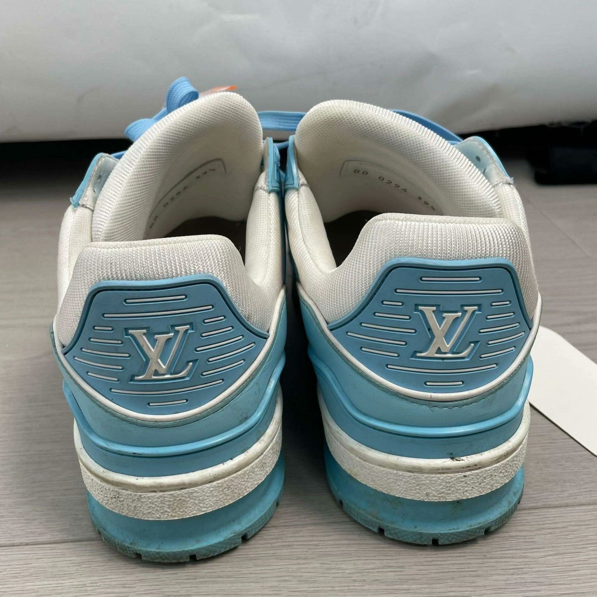 Louis Vuitton Louis Vuitton Blue Lowtop Sneakers 39 Men Size US 6.5 / EU 39-40 - 8 Thumbnail