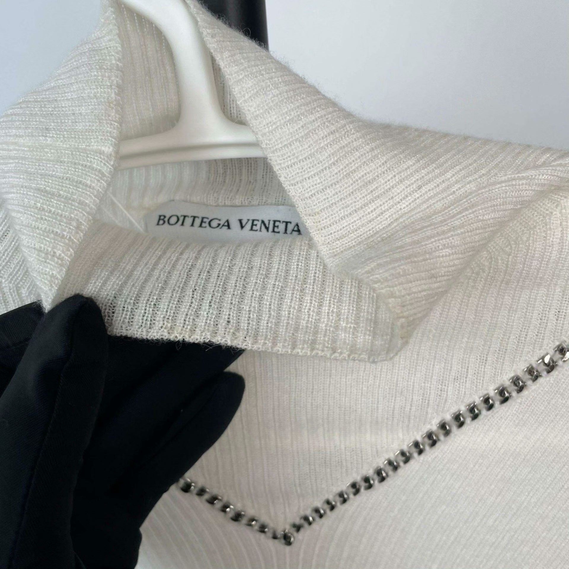 Bottega Veneta Bottega Veneta Knit White Sweater 42 Women Size M / US 6-8 / IT 42-44 - 9 Thumbnail