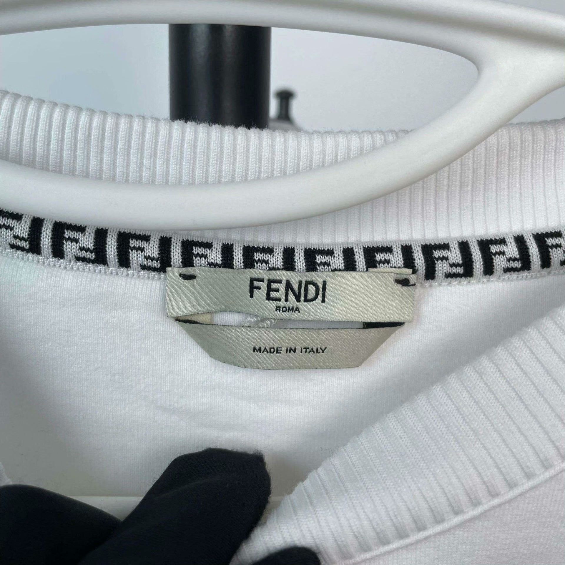 Fendi Fendi Retro White Hoodie S Women Size S / US 4 / IT 40 - 9 Thumbnail