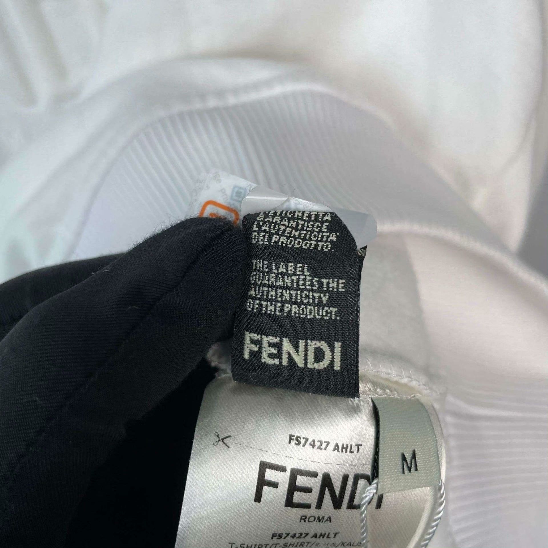 Fendi Fendi Retro White Hoodie S Women Size S / US 4 / IT 40 - 5 Thumbnail
