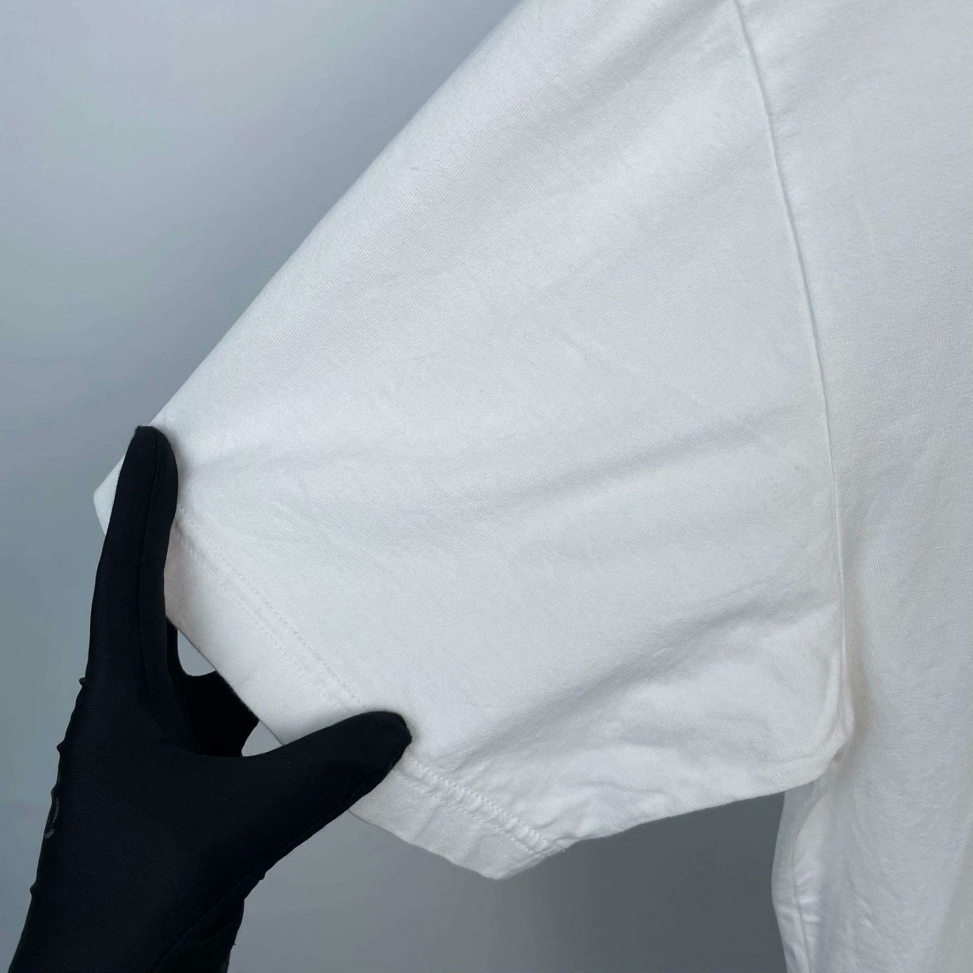 Dior Dior Cotton White T-Shirt M Men Size US M / EU 48-50 / 2 - 8 Thumbnail