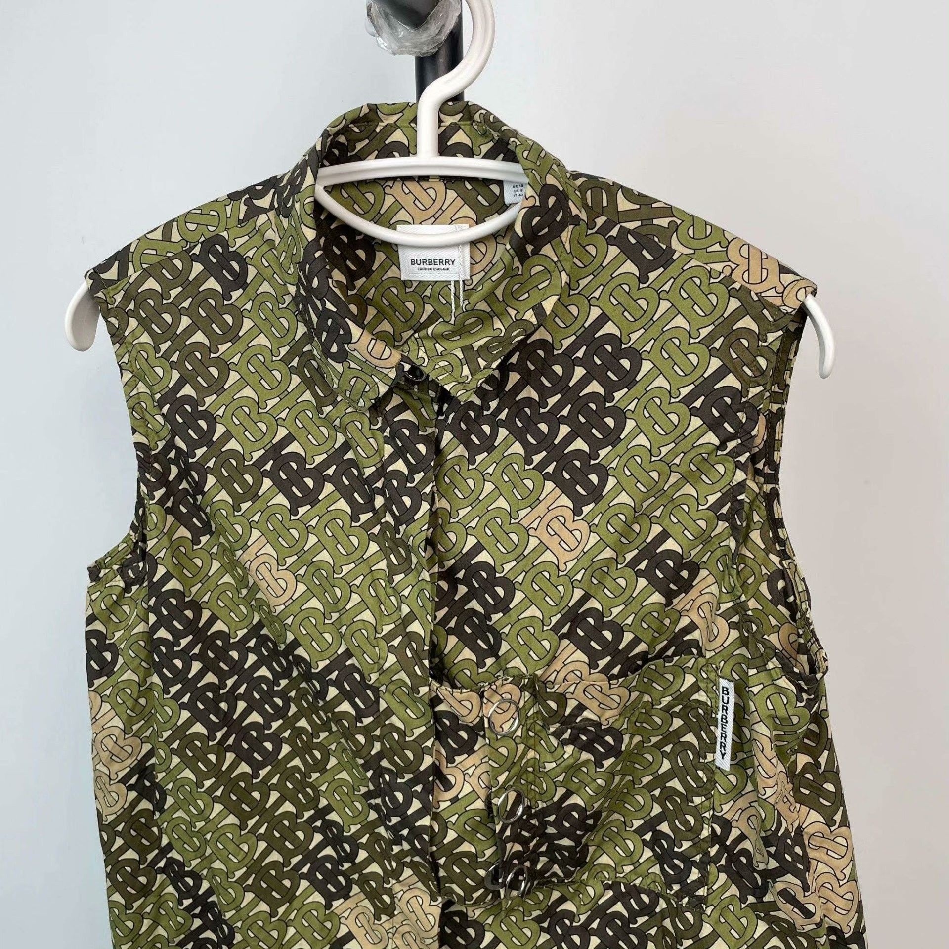 Burberry Burberry Vest XL Women Size XL / US 12-14 / IT 48-50 - 9 Thumbnail