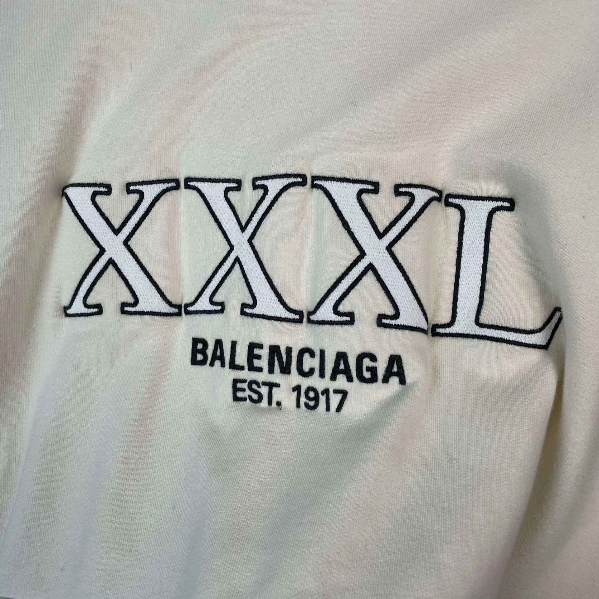 Balenciaga Balenciaga Hoodie L Men Size US L / EU 52-54 / 3 - 3 Thumbnail
