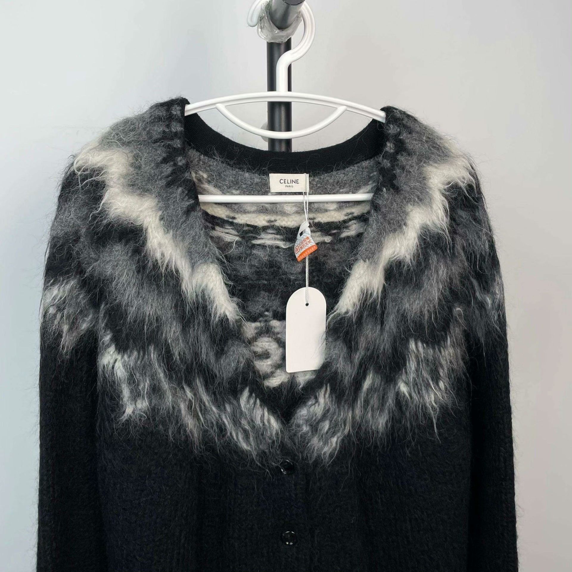 Celine Celine Knit Wool Black Sweater M Women Size M / US 6-8 / IT 42-44 - 8 Thumbnail