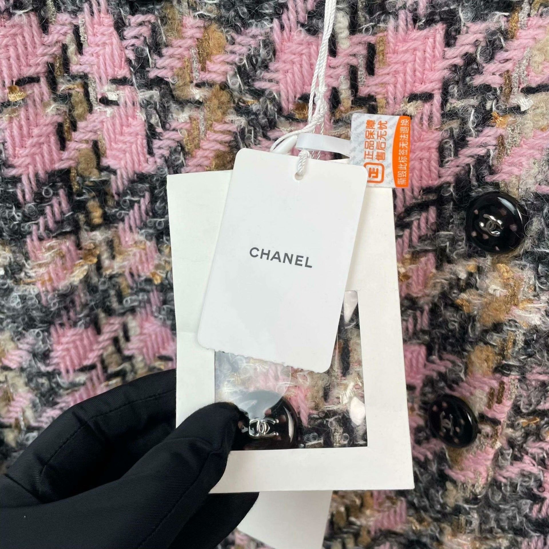 Chanel Chanel Pink Light Jacket 40 Men Size US M / EU 48-50 / 2 - 3 Thumbnail
