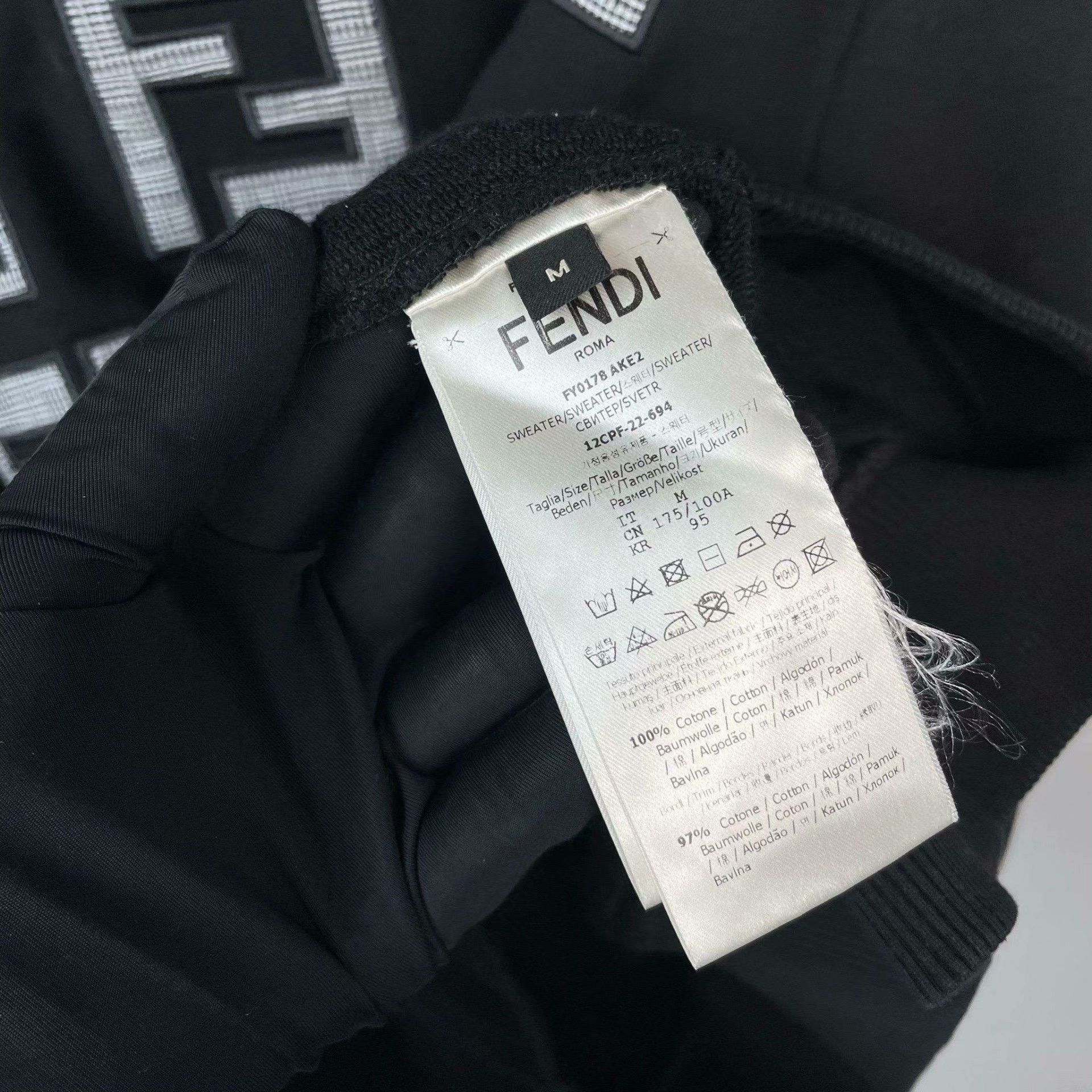 Fendi Fendi Black Hoodie M Men Size US M / EU 48-50 / 2 - 5 Thumbnail