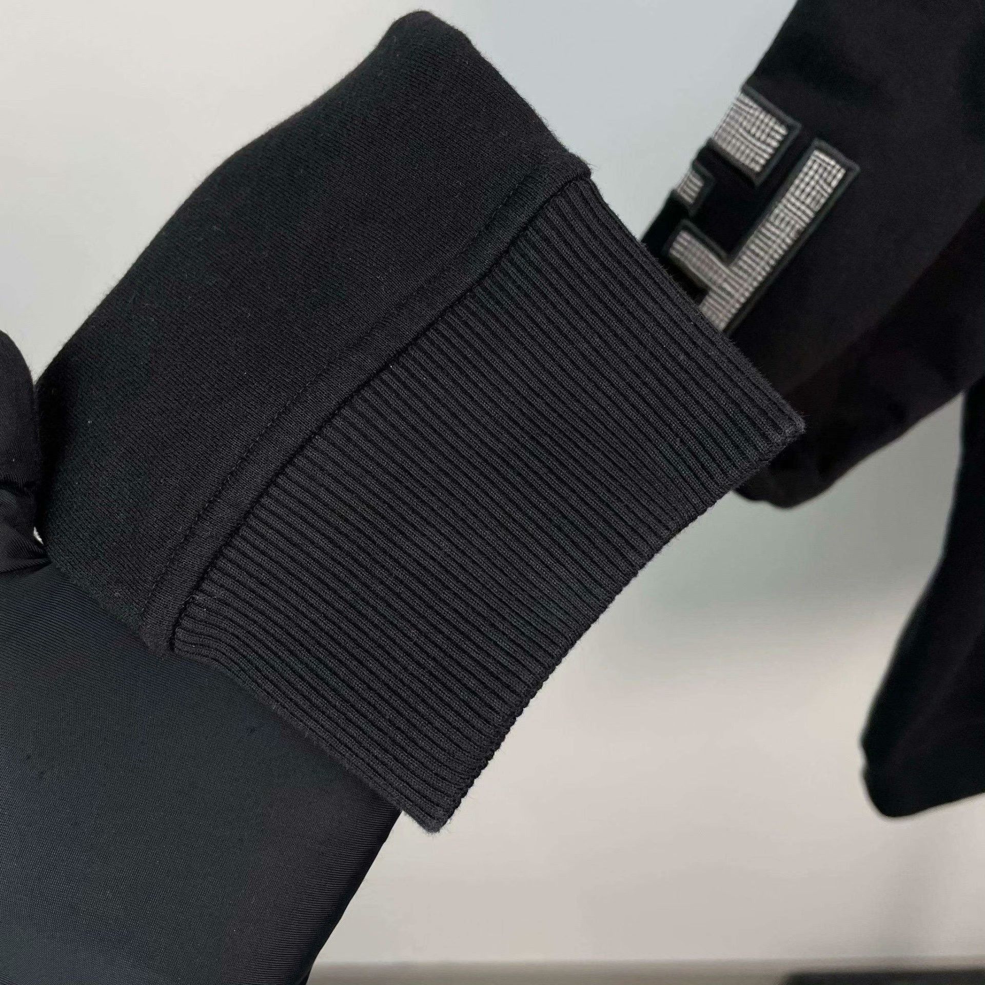 Fendi Fendi Black Hoodie M Men Size US M / EU 48-50 / 2 - 8 Thumbnail