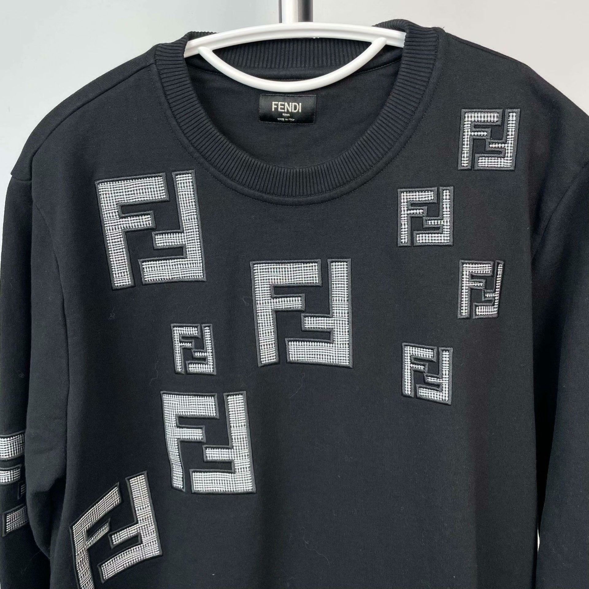 Fendi Fendi Black Hoodie M Men Size US M / EU 48-50 / 2 - 9 Thumbnail