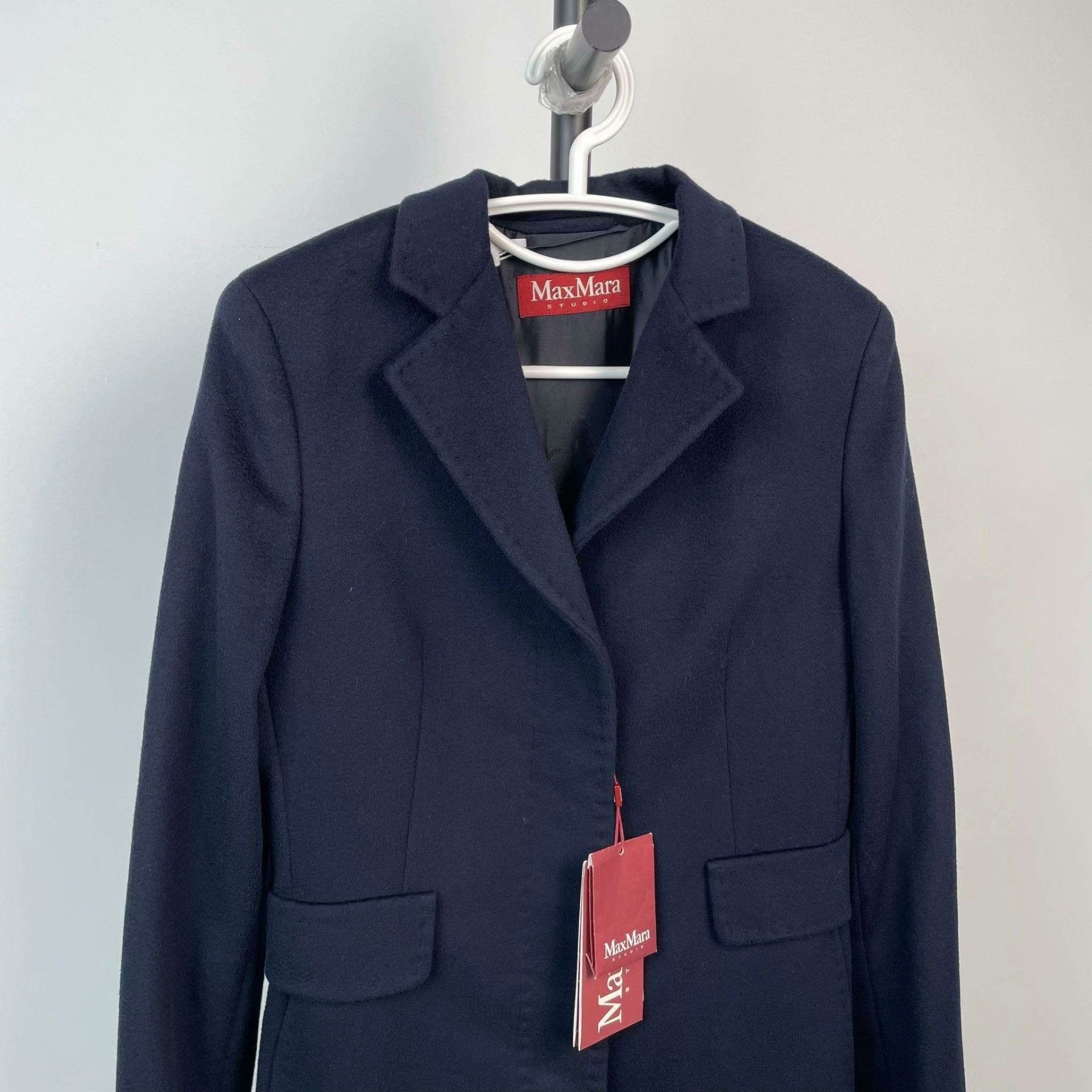 Max Mara Max Mara Long Blue Coat M Women Size M / US 6-8 / IT 42-44 - 3 Thumbnail