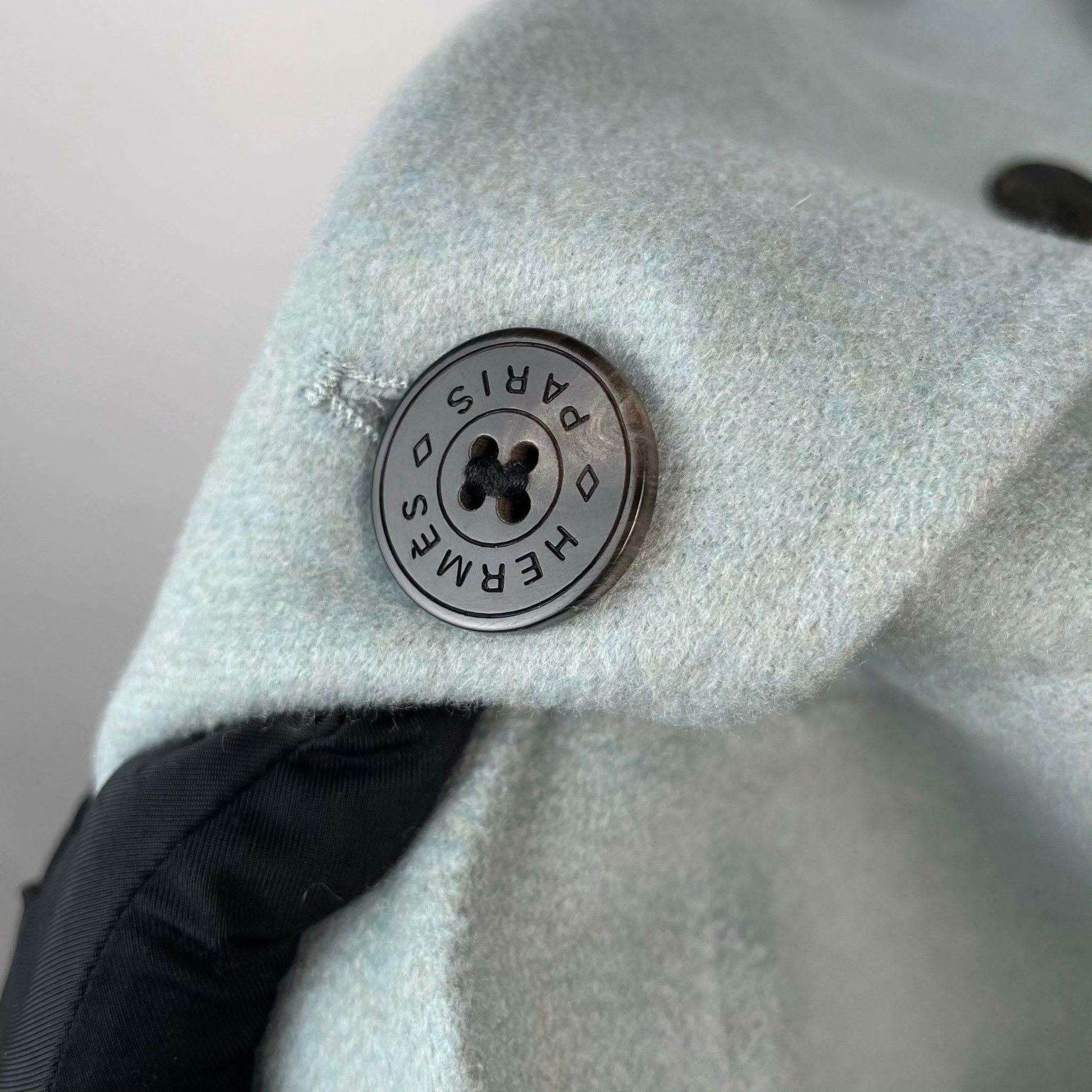 Hermes Hermes Long Blue Coat M Women Size M / US 6-8 / IT 42-44 - 3 Thumbnail