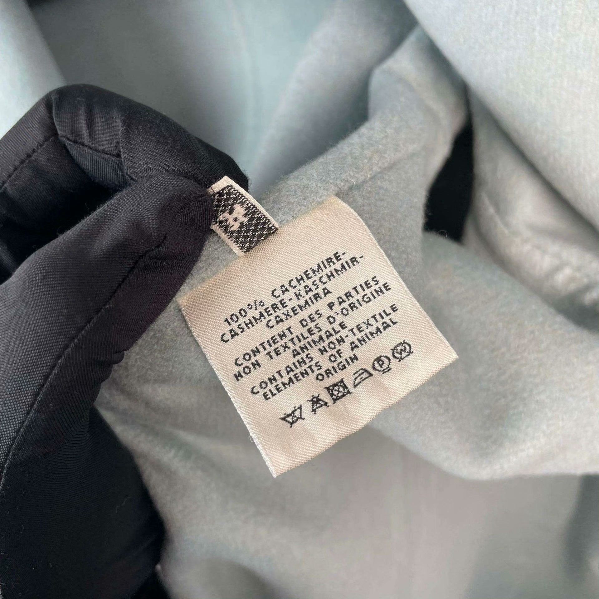 Hermes Hermes Long Blue Coat M Women Size M / US 6-8 / IT 42-44 - 7 Thumbnail