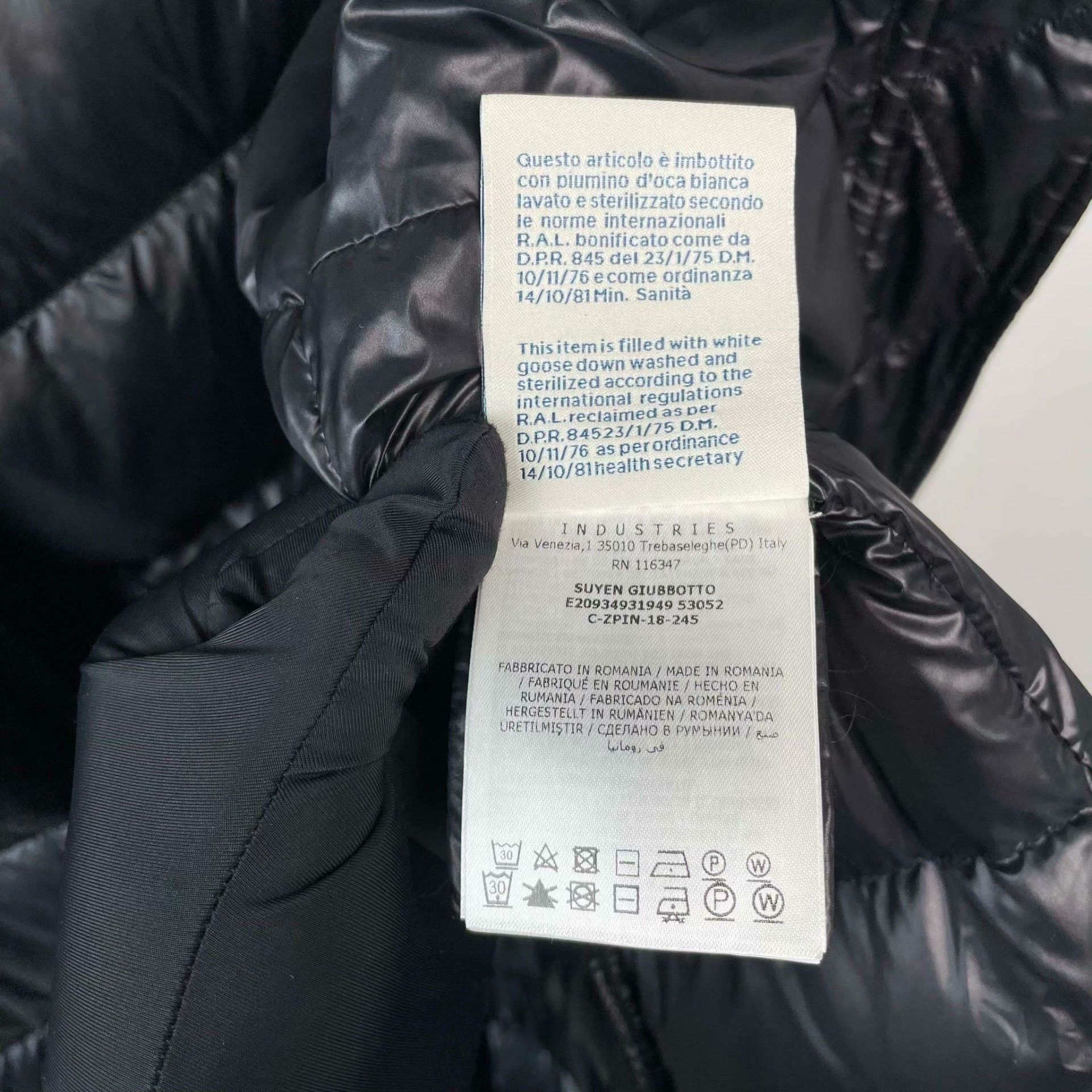 Moncler Moncler Down Black Down Jacket M Women Size M / US 6-8 / IT 42-44 - 7 Thumbnail